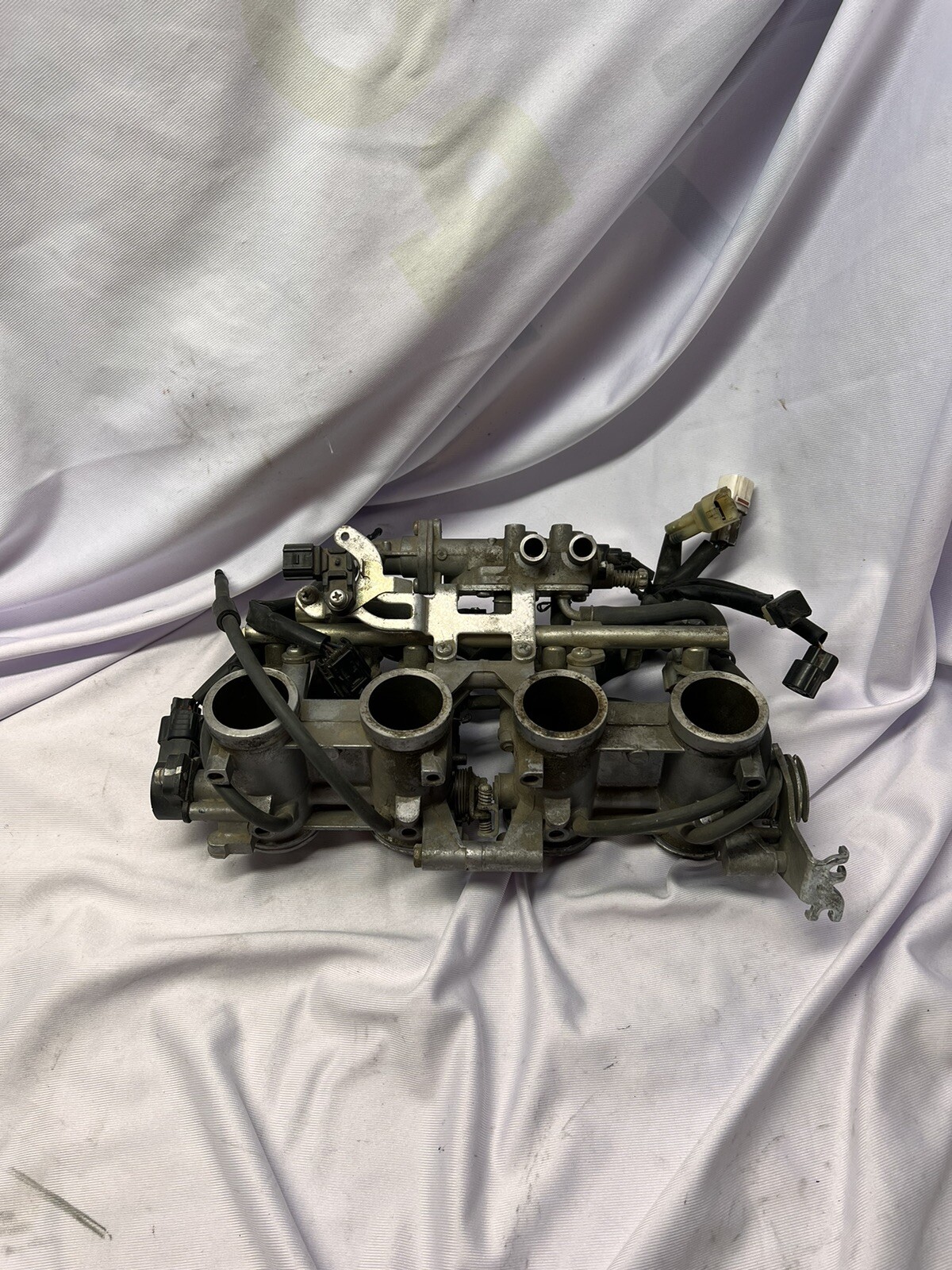 YAMAHA FZ6R FZ-6R THROTTLE BODY GAS FUEL INJECTORS INTAKE 2009 09-12 OEM ▪️