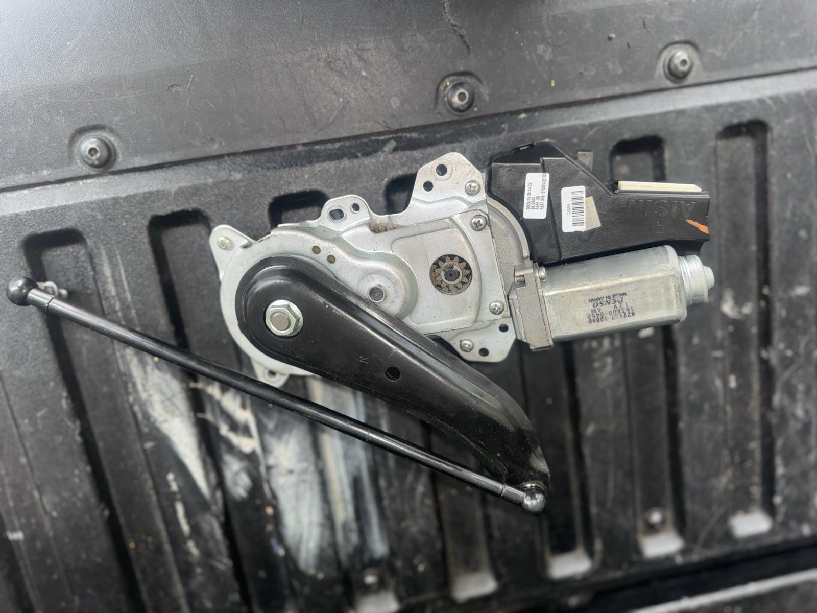 2008-2013 Toyota Highlander POWER LIFT GATE MOTOR FACTORY OEM Rear Tailgate 2008-2013 Toyota Highlander POWER LIFT GATE MOTOR FACTORY OEM Rear Tailgate