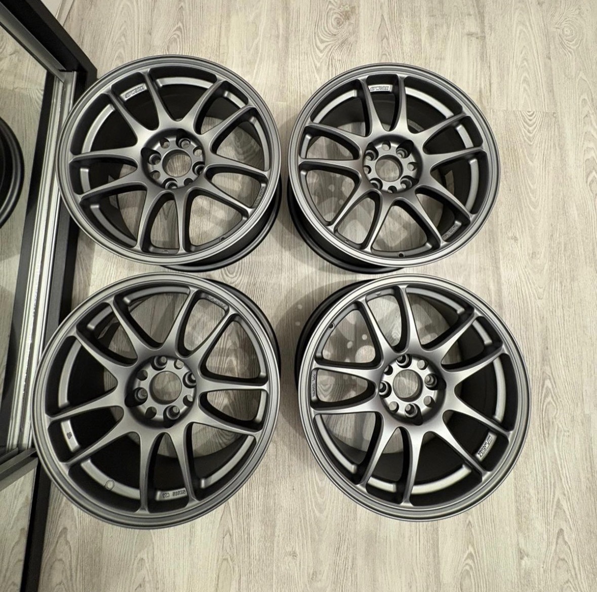 Work Emotion CR Kai - Gunmetal Grey 16' 7J - 4x100 - ET 35 - CB 67.1 - LIKE NEW Work Emotion CR Kai - Gunmetal Grey 16' 7J - 4x100 - ET 35 - CB 67.1 - LIKE NEW