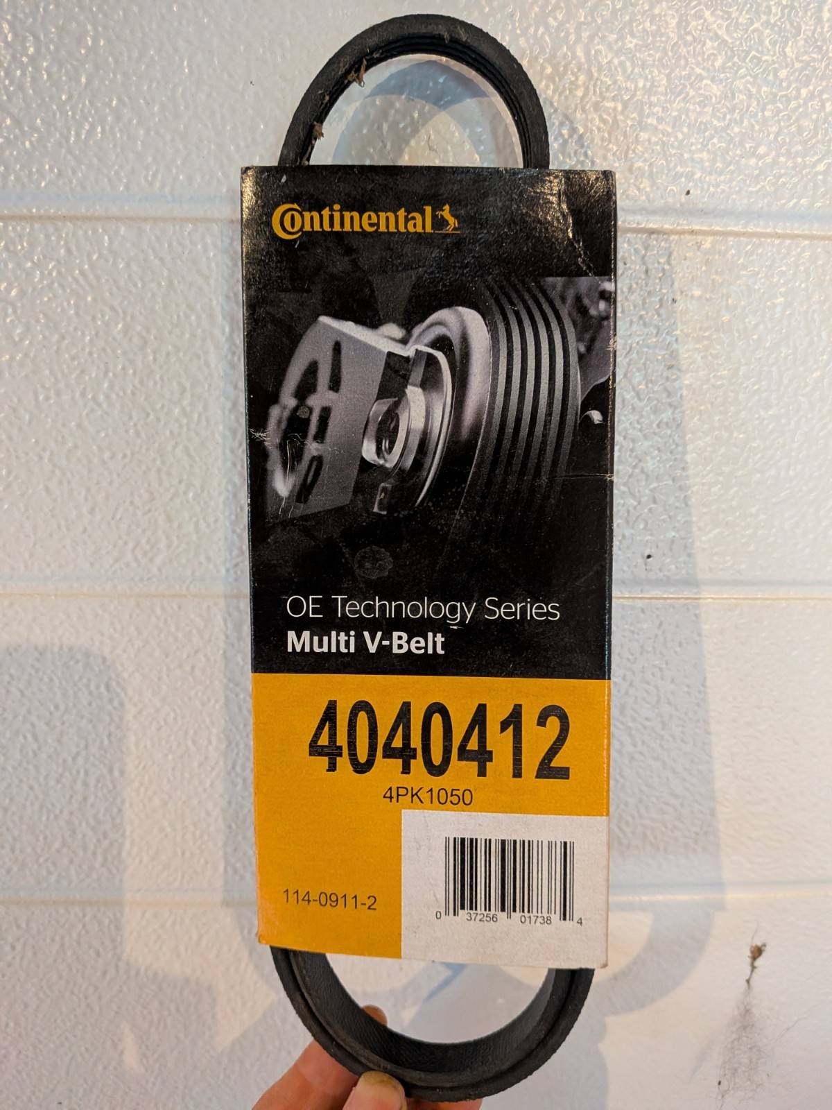 Continental OE Technology Series 4040412 4-Rib 41.2\