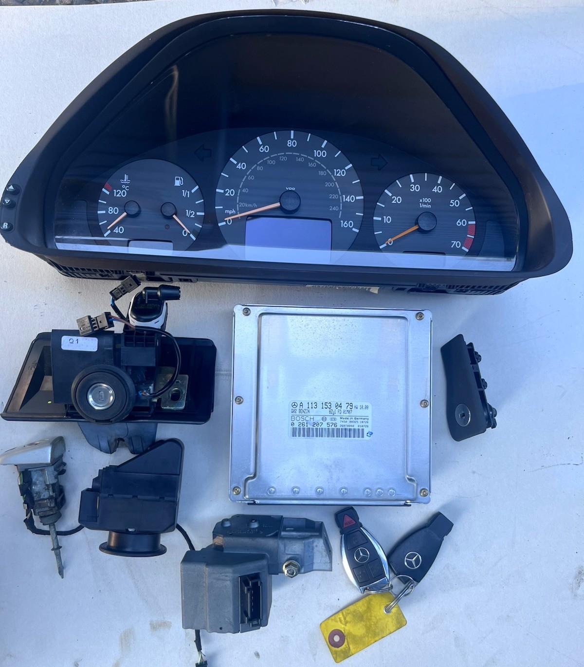 00-03 Mercedes W208 CLK430 Cluster Complete Lock Key Set