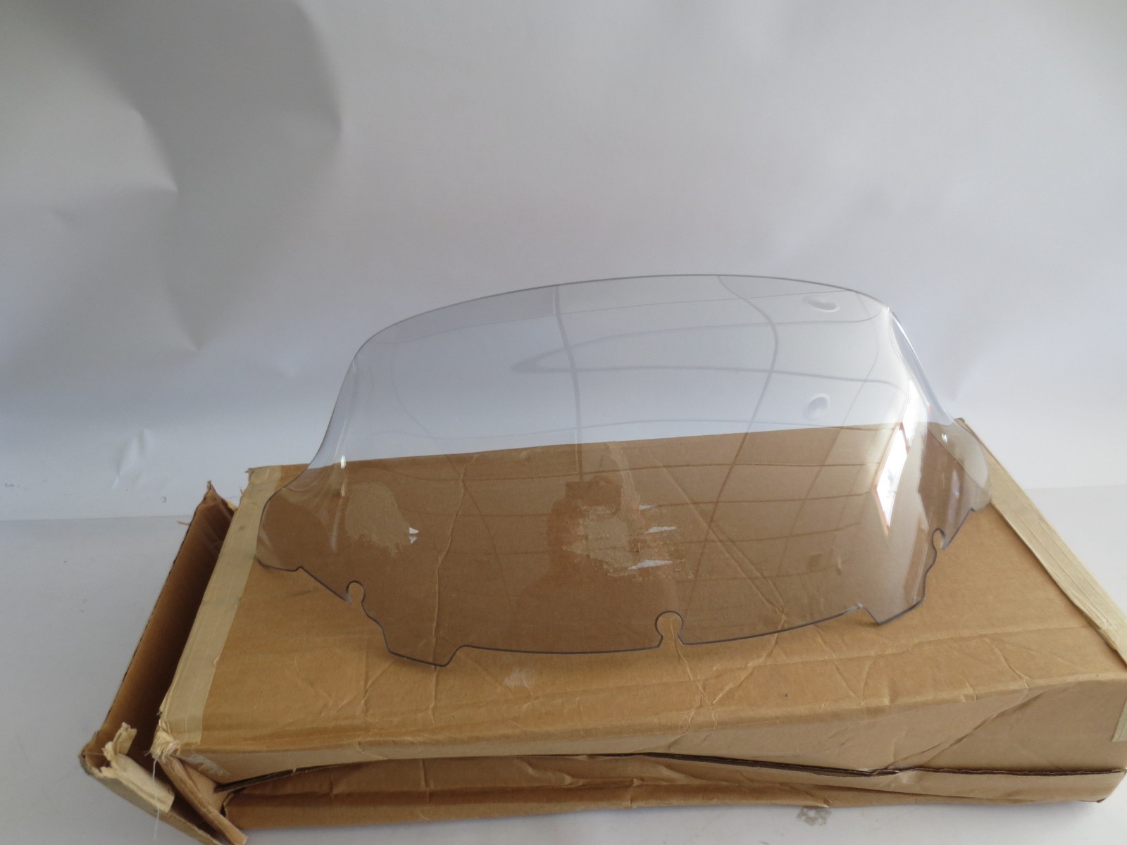 NEW Genuine Harley-Davidson OEM 18-21 CVO LT Smoke Windshield 57400372