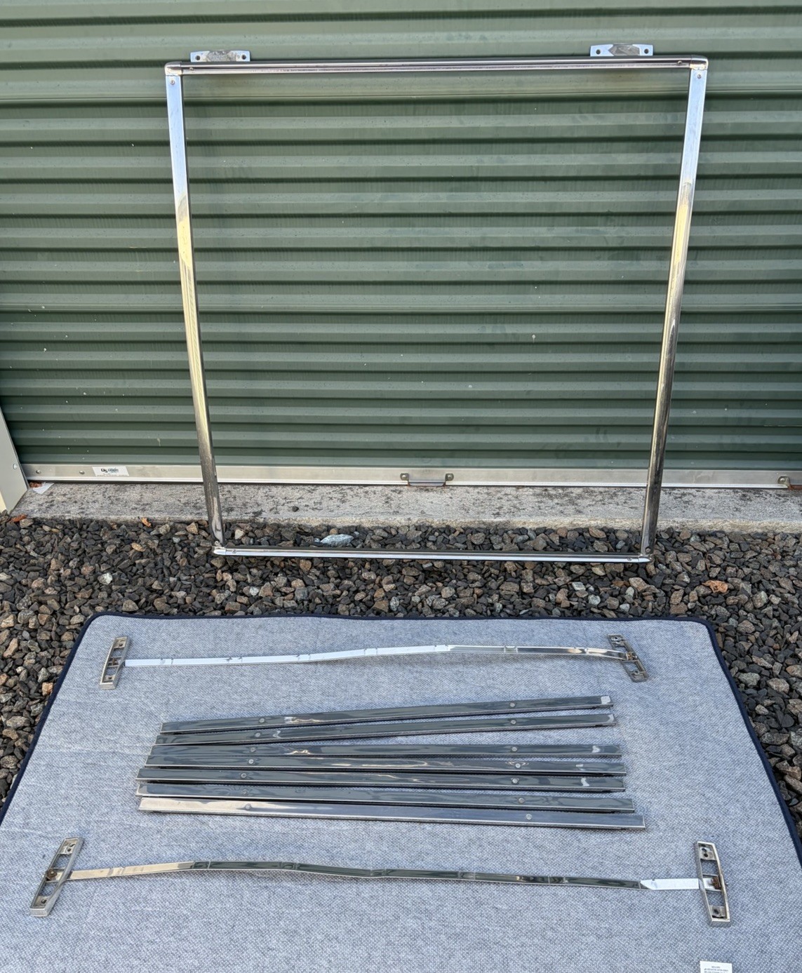 1985 Chevrolet Blazer Roof Rack/Luggage Rack (see description) 1985 Chevrolet Blazer Roof Rack/Luggage Rack (see description)