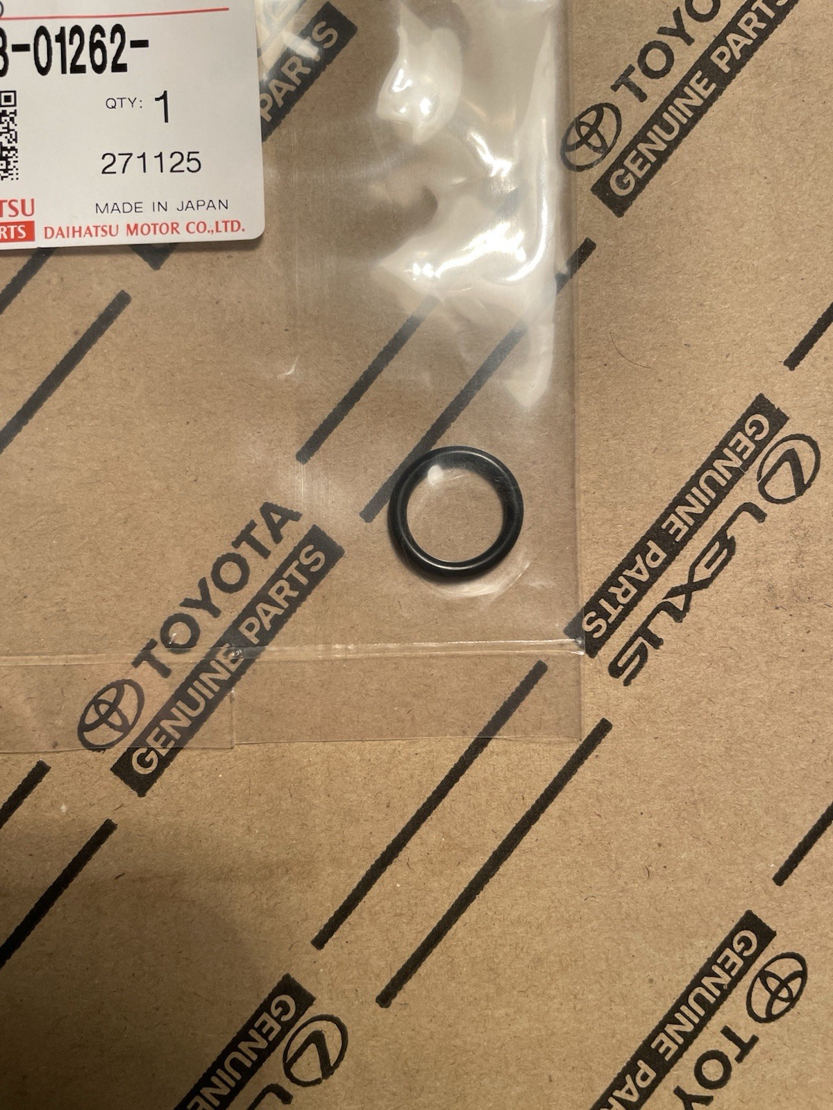 1 pc Toyota Lexus 90099-14137 Cam Timing Oil Control Valve O-Ring 90043-01262