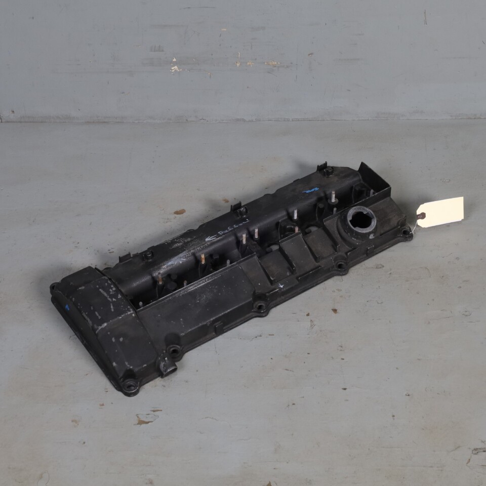 1992-1995 BMW 325i 525i Engine Valve Cover 11121738175 OEM NOTE 1992-1995 BMW 325i 525i Engine Valve Cover 11121738175 OEM NOTE