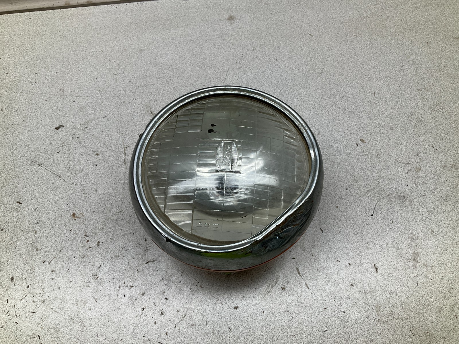 1971 71 YAMAHA DT250 DT 250 HEADLIGHT HEAD LIGHT BUCKET