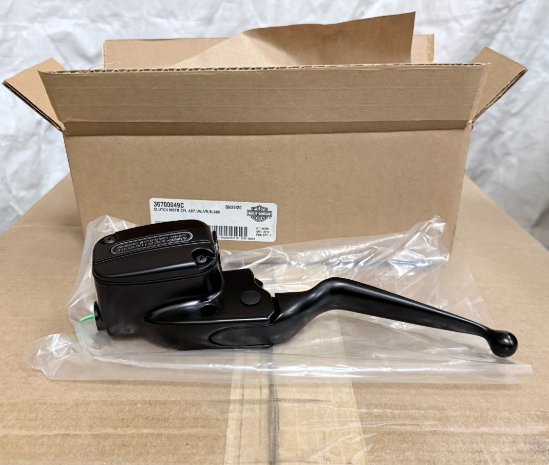 HARLEY DAVIDSON CLUTCH MASTER CYLINDER ASSEMBLY WITH LEVER HYDRAULIC CLUTCH BLK HARLEY DAVIDSON CLUTCH MASTER CYLINDER ASSEMBLY WITH LEVER HYDRAULIC CLUTCH BLK