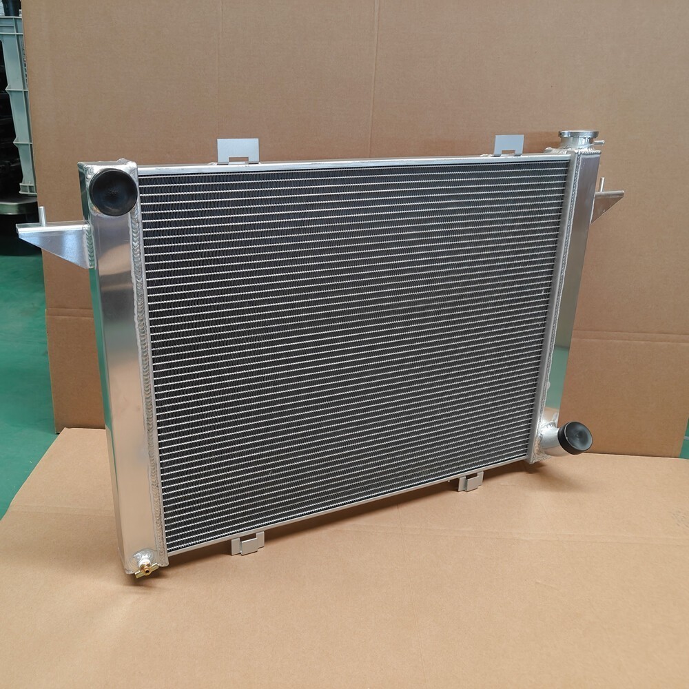 for Radiator 1991-1993 Dodge D250 D350 W250 W350 5.9L Cummins 3Rows Prime Day