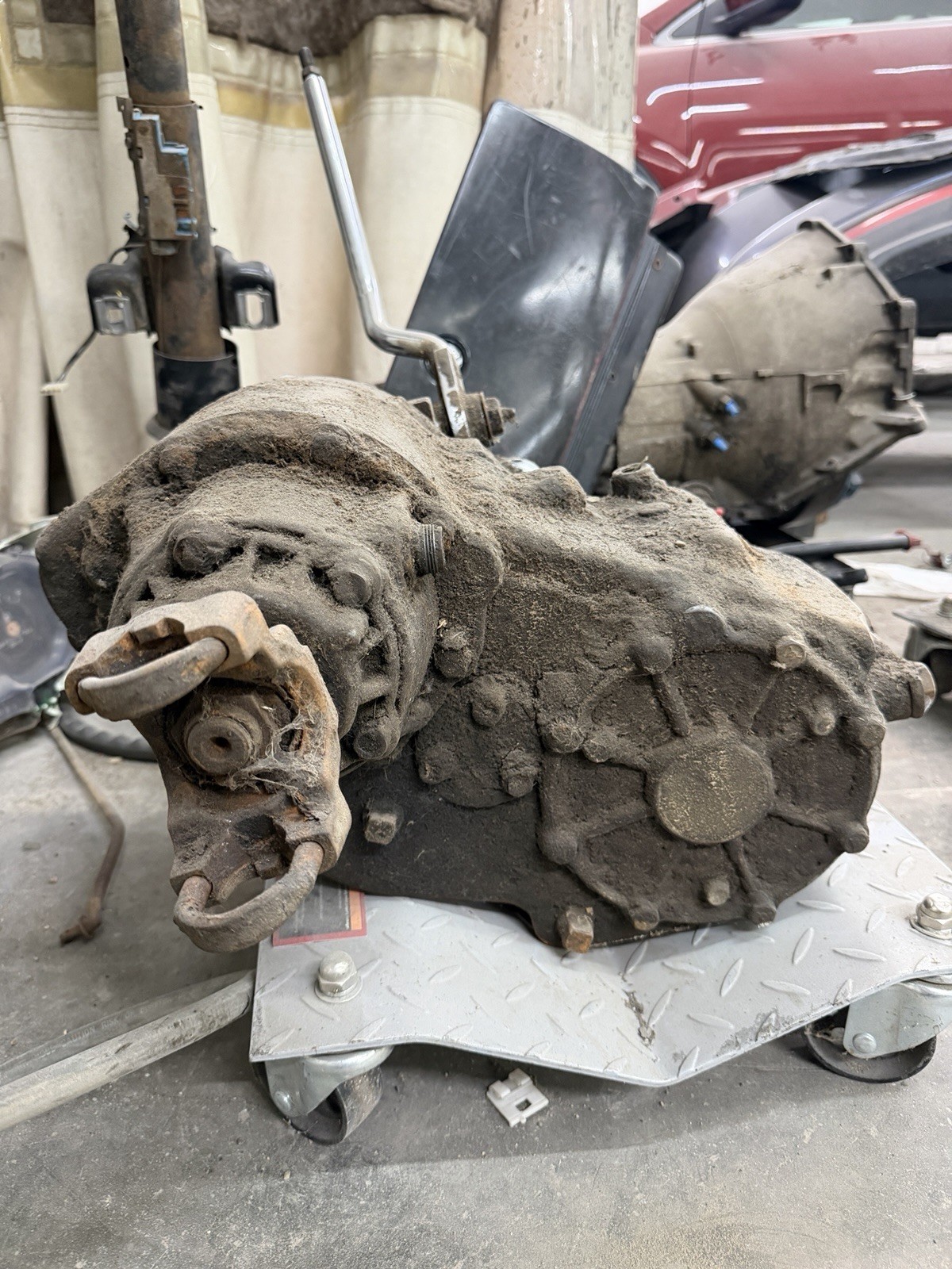 1973-1987 Chevy GMC Truck NP203 Heavy Duty Transfer Case Vintage Original 1973-1987 Chevy GMC Truck NP203 Heavy Duty Transfer Case Vintage Original