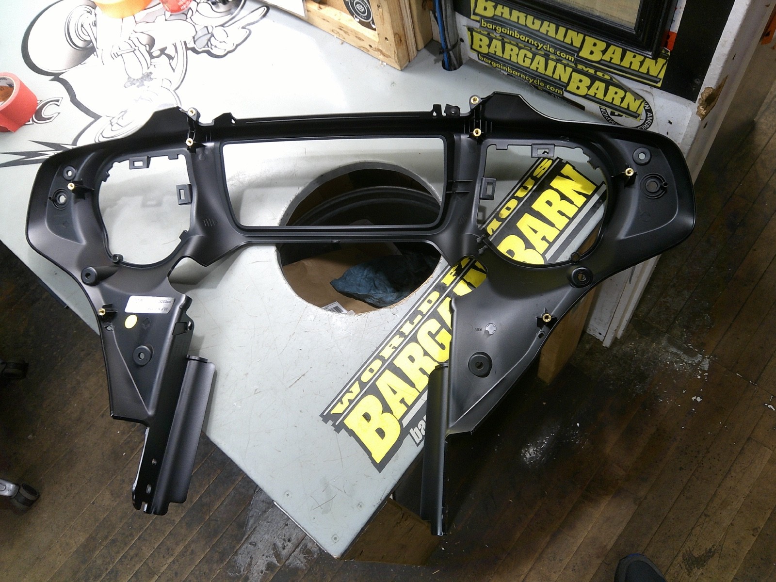 OEM HARLEY-DAVIDSON 2024-2026 Street Glide FLHX  Inner Fairing 57001702 Stock