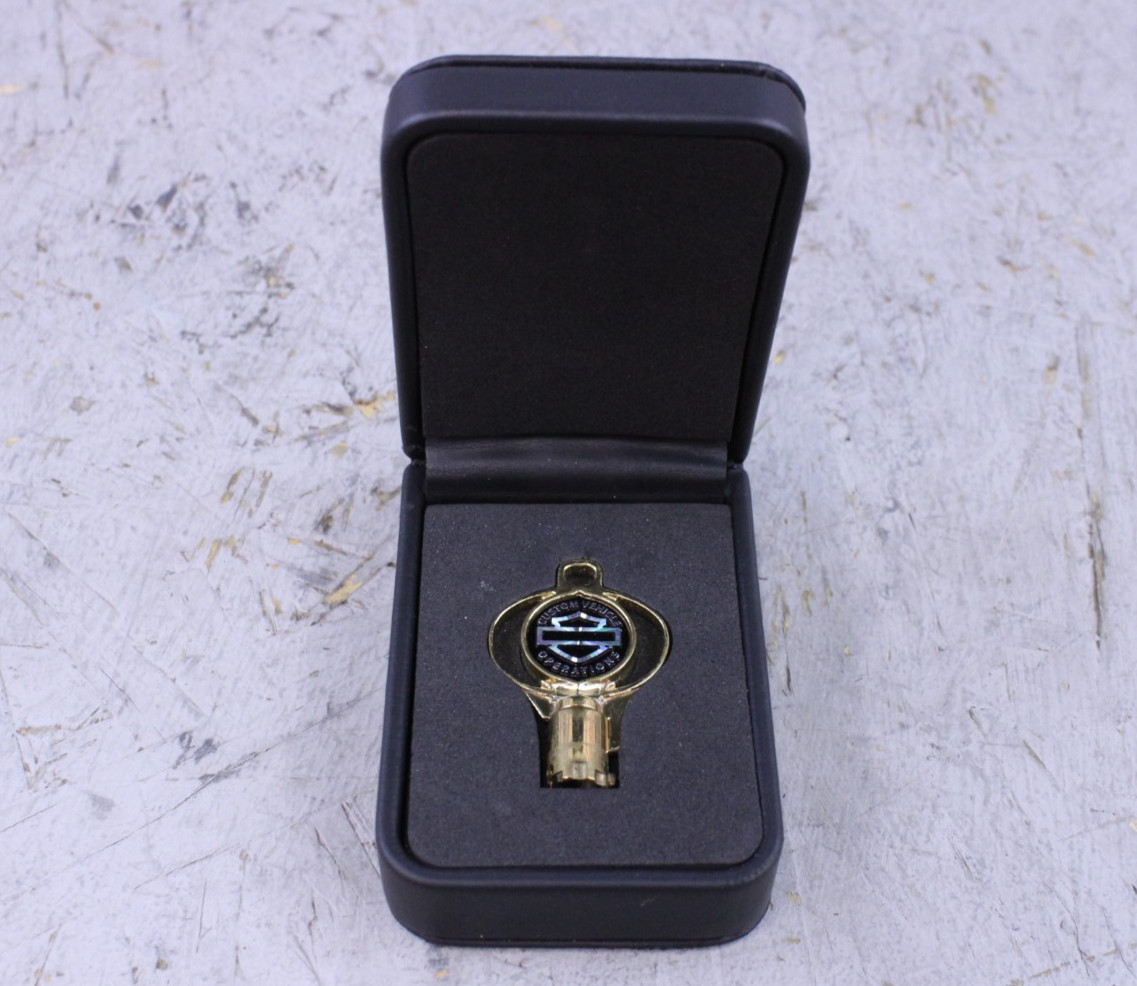 Harley-Davidson CVO Gold Key Solid Brass Screamin Eagle 71031-04 Harley-Davidson CVO Gold Key Solid Brass Screamin Eagle 71031-04