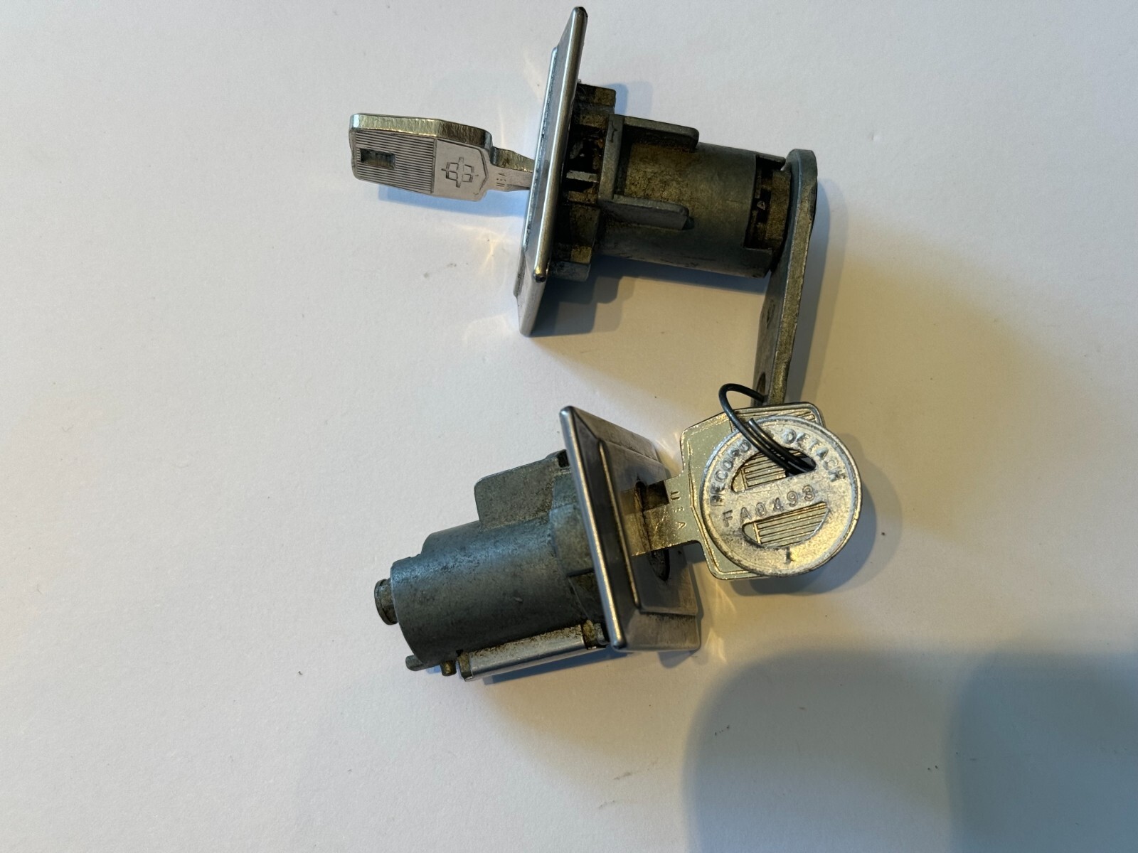 Original 1970\'s Ford Lincoln Square Head Original Locks with Tag OEM Original 1970\'s Ford Lincoln Square Head Original Locks with Tag OEM