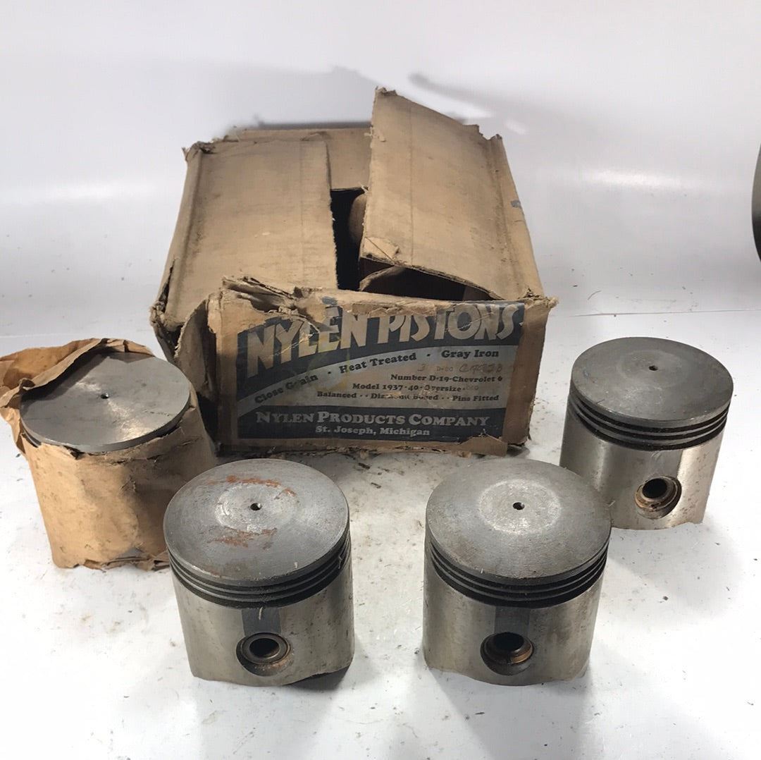 1937-1940 Chevrolet D19 6 cylinder pistons .010 oversize NORS