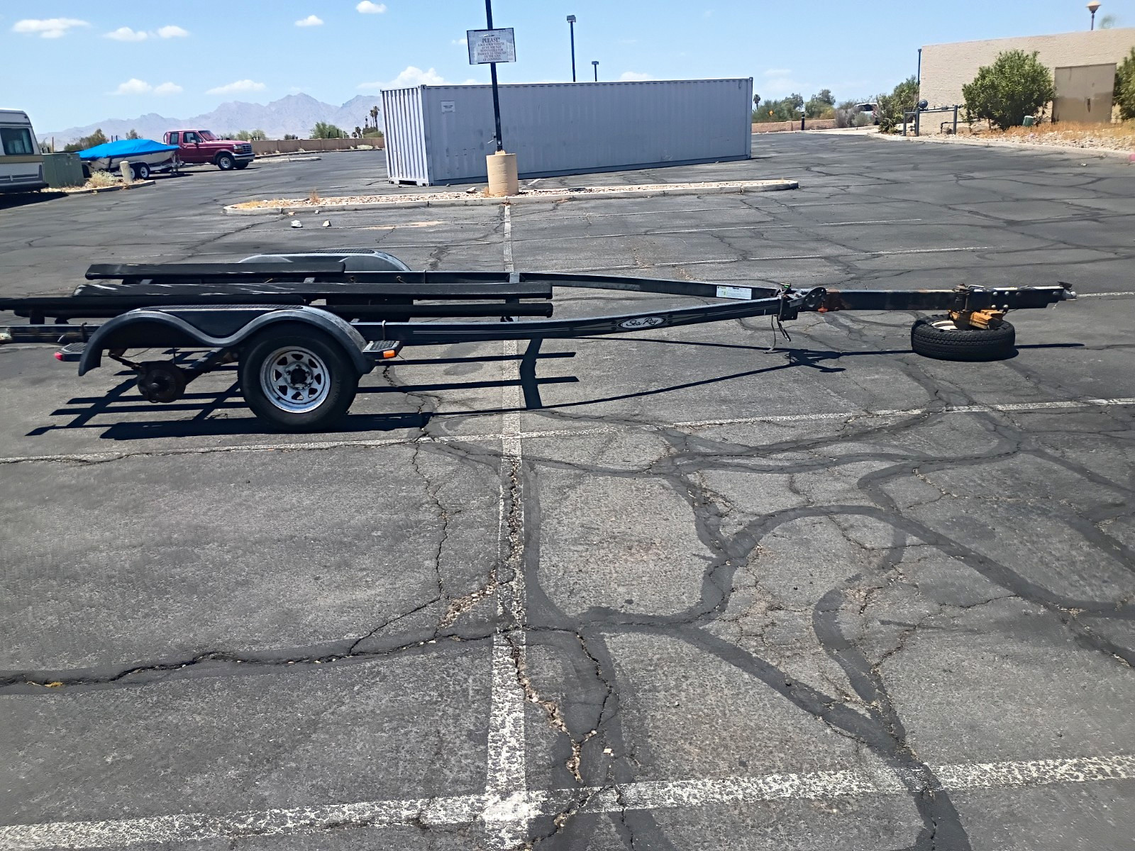 Tandem-axle Sea Ray boat trailer-CRACKED FRAME-Parts Only Tandem-axle Sea Ray boat trailer-CRACKED FRAME-Parts Only
