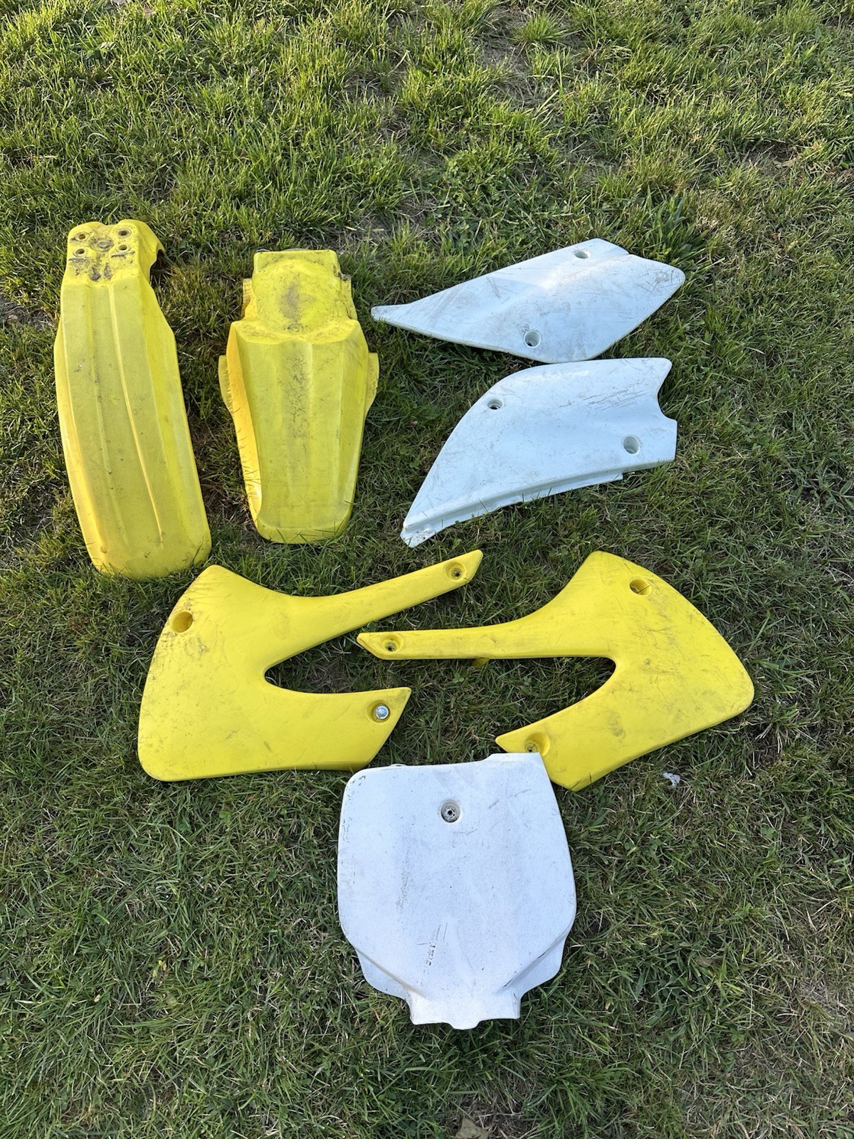 2003 Suzuki RM100 Plastics White Yellow Shroud Fender Panel Guard Oem