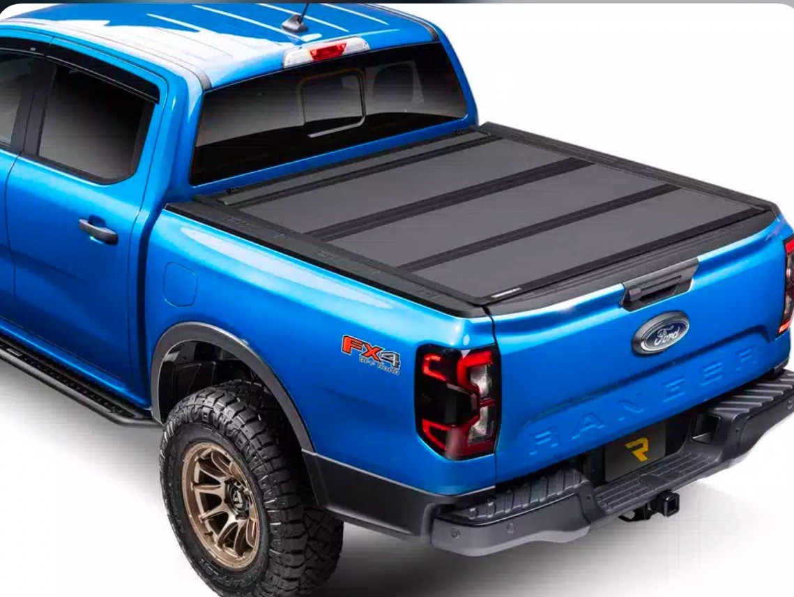 REALTRUCK BAK BAKflip G2 Hard Top REALTRUCK BAK BAKflip G2 Hard Top