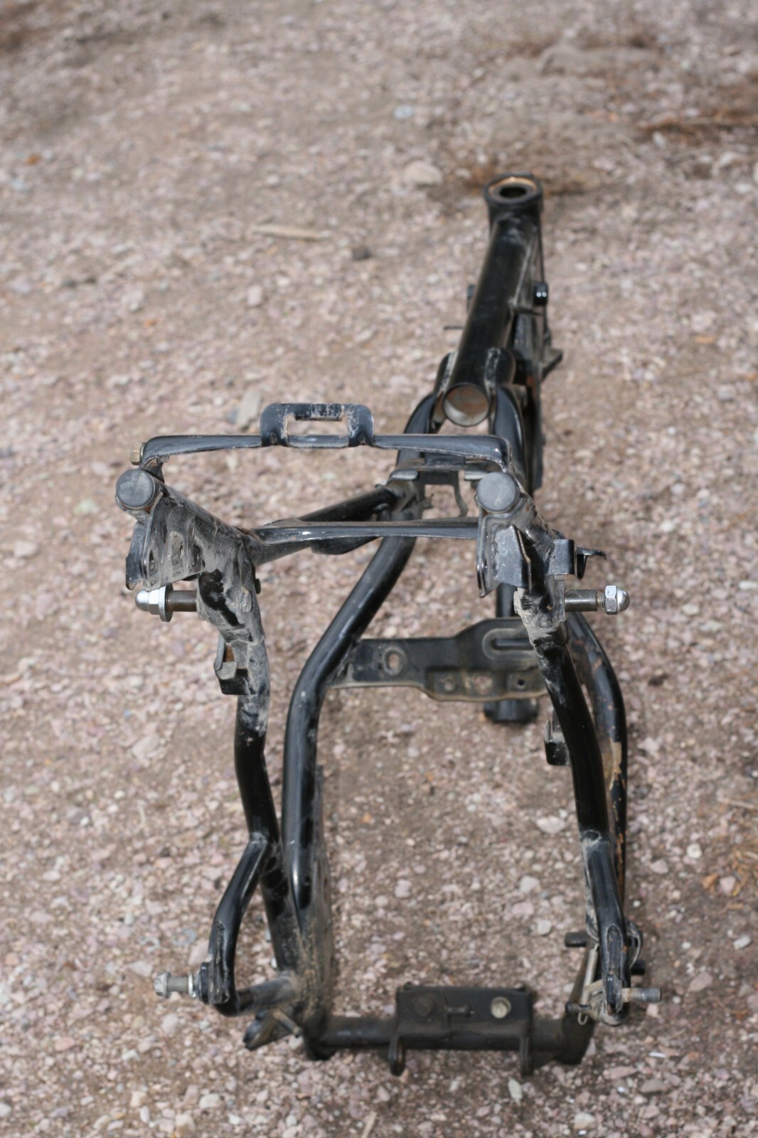 1980 YAMAHA SR 250  OEM FRAME