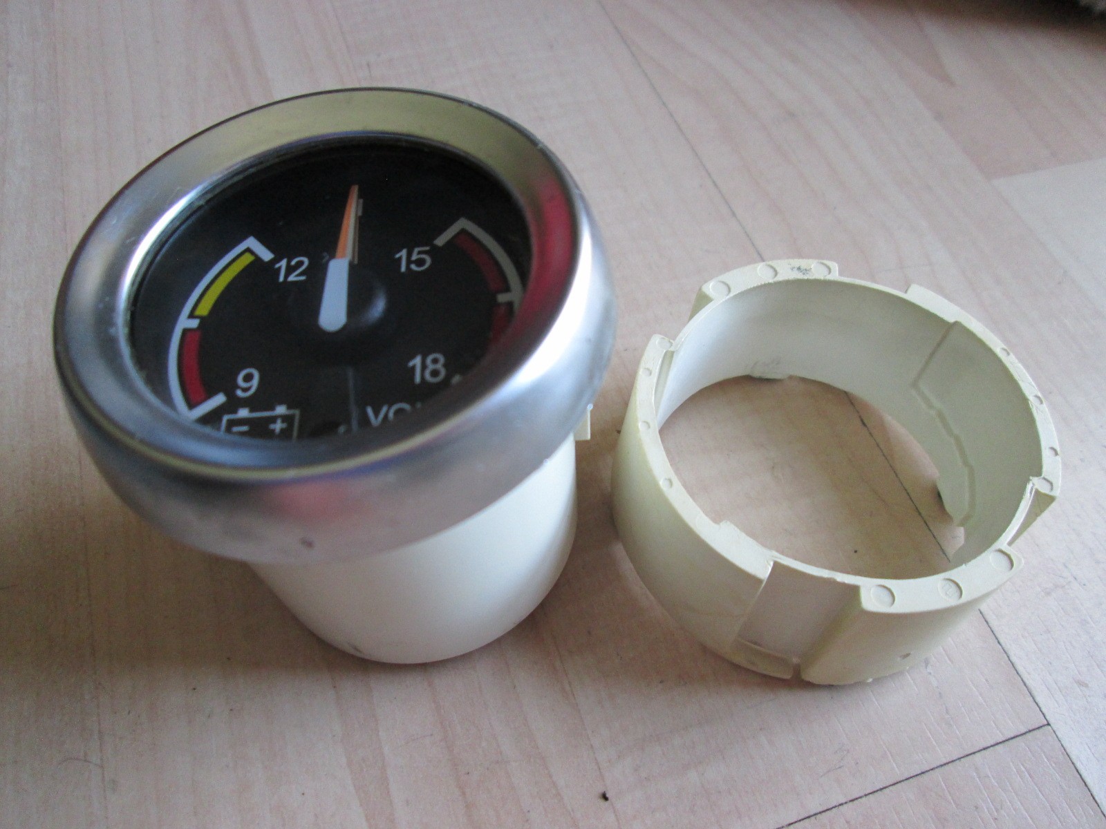 2007 Peterbilt 387 Q43-6013-013E Voltmeter Voltage Gauge VOLTS #M260VN