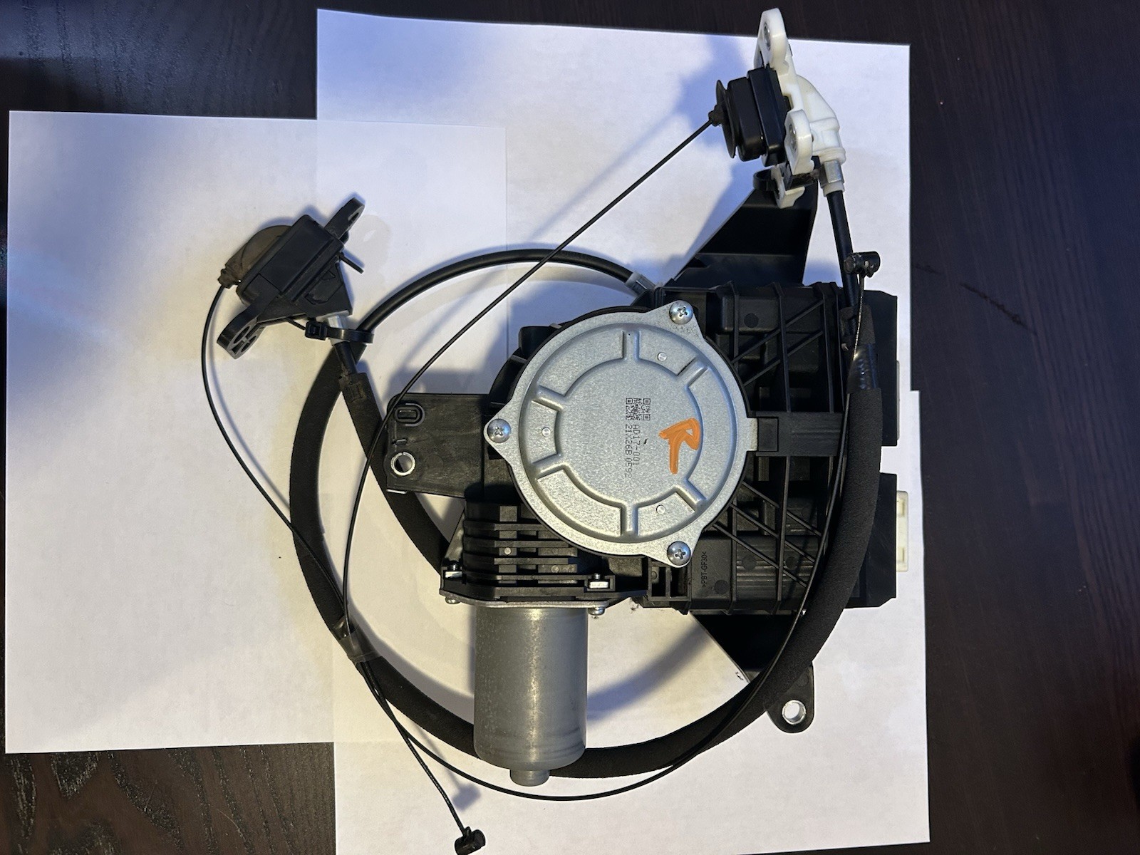 2011 - 2017 Honda Odyssey Right Passenger Rear Sliding Door Actuator Motor 2011 - 2017 Honda Odyssey Right Passenger Rear Sliding Door Actuator Motor