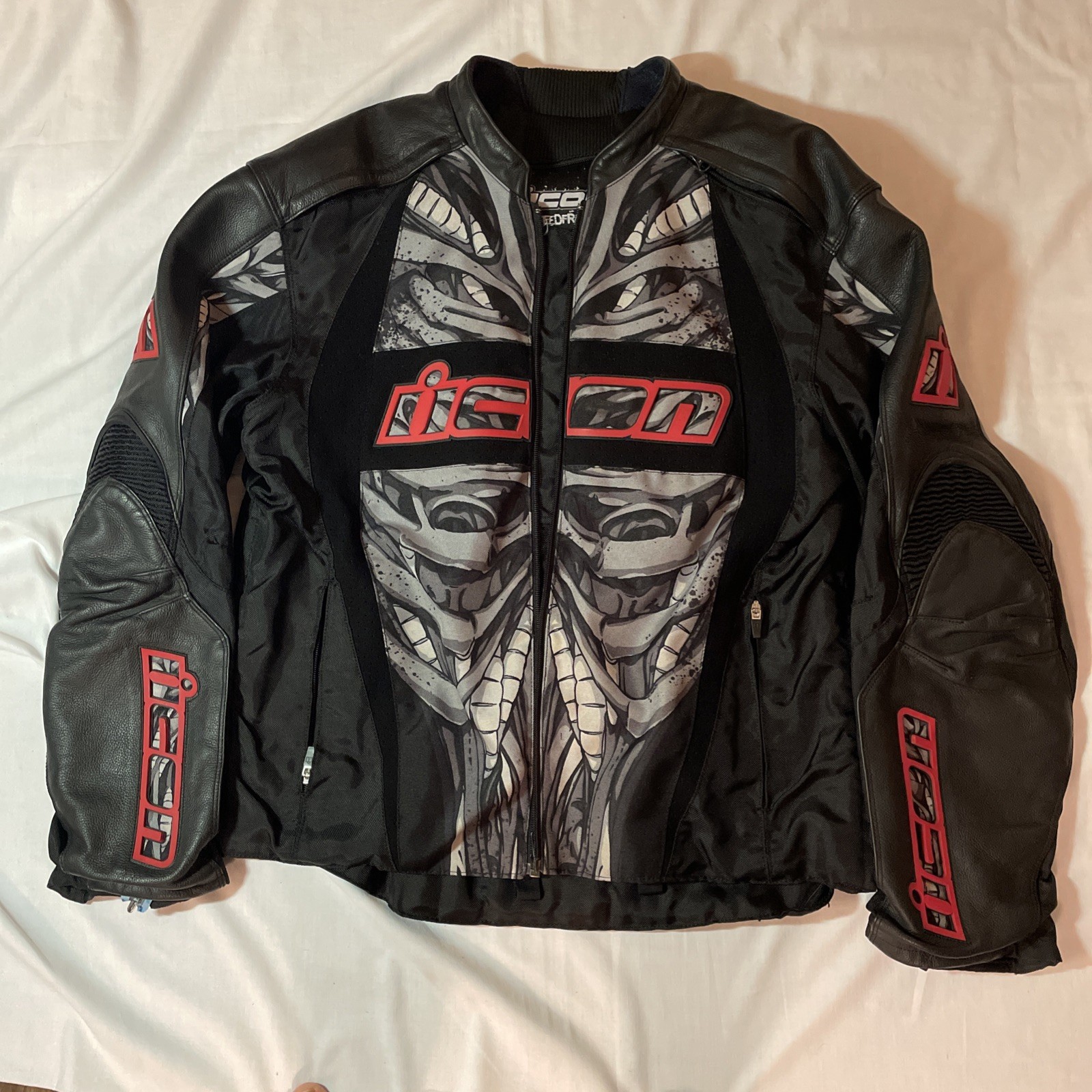 Vintage ICON SpeedFreak Leather/Poly Motorcycle Jacket - Size XL Like New Vintage ICON SpeedFreak Leather/Poly Motorcycle Jacket - Size XL Like New