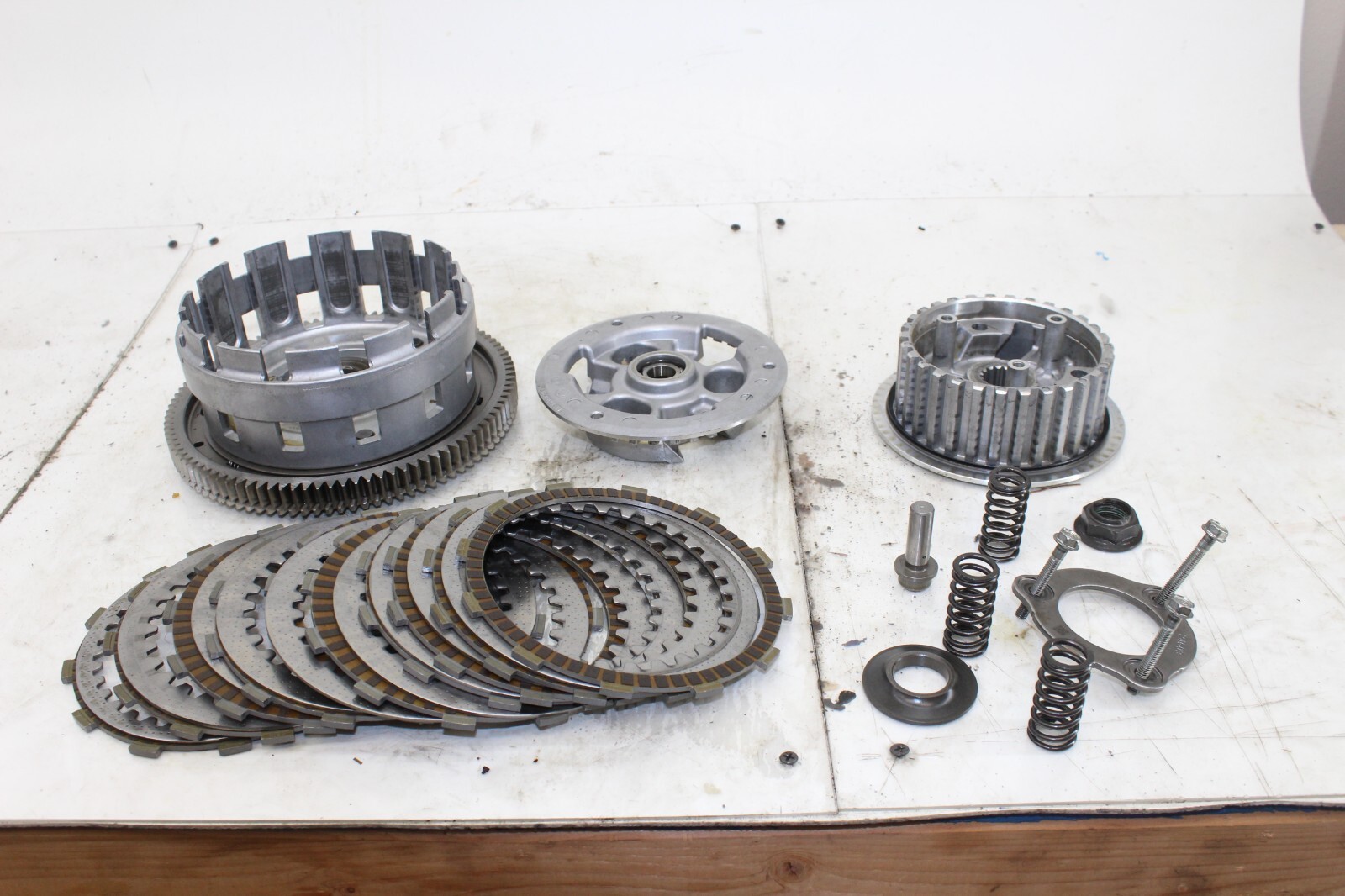 2012 10-16 BMW K1600GTL K1600 OEM CLUTCH BASKET CLUTCH PLATES HUB INNER GEAR