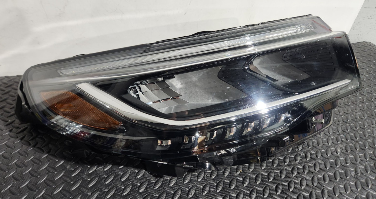 Genuine 2025-2027 Ford Explorer Headlight Right Passenger Side LED OEM
