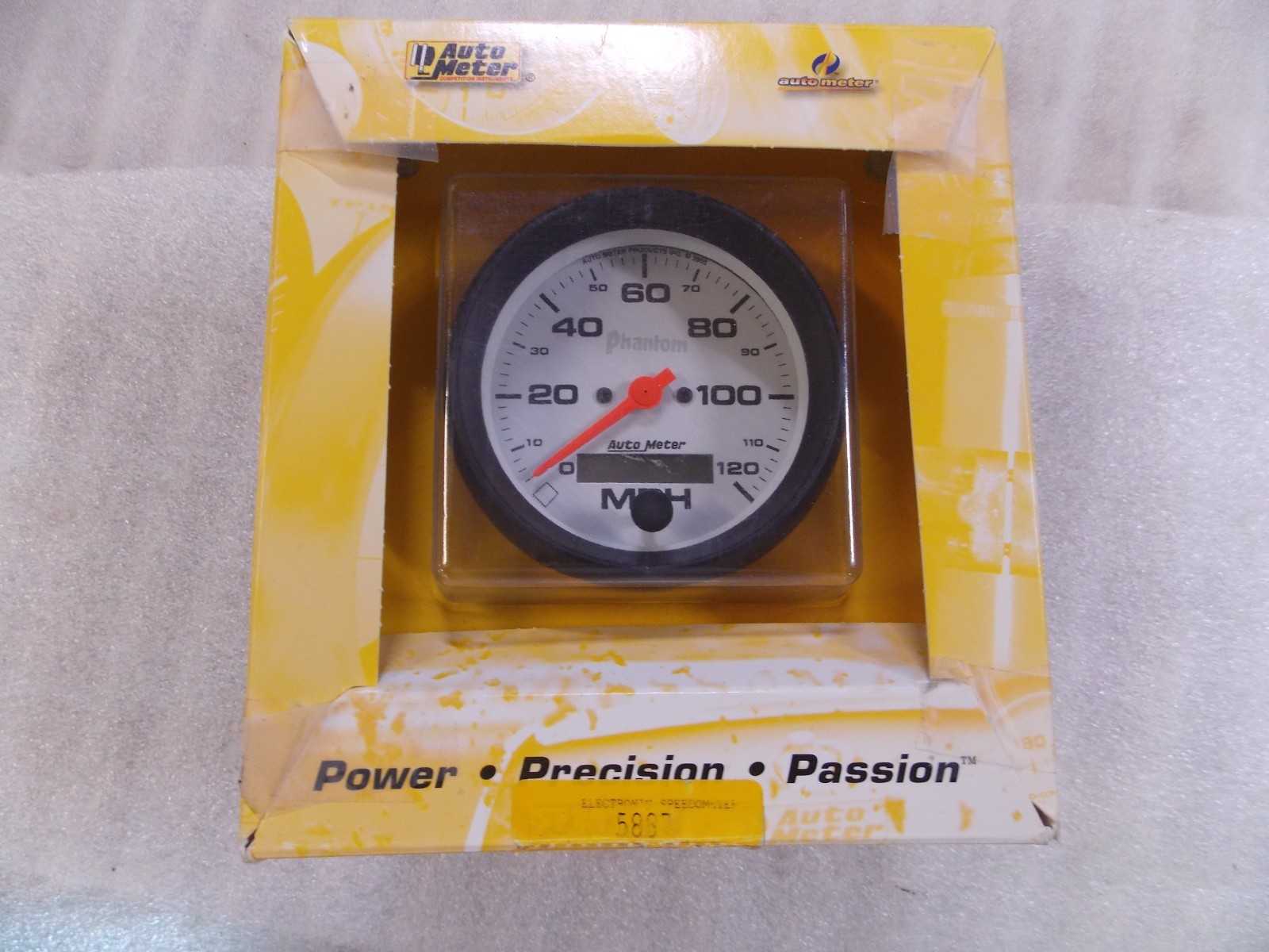 Autometer 5887 Phantom In-Dash Electric Speedometer 3 3/8 Autometer 5887 Phantom In-Dash Electric Speedometer 3 3/8