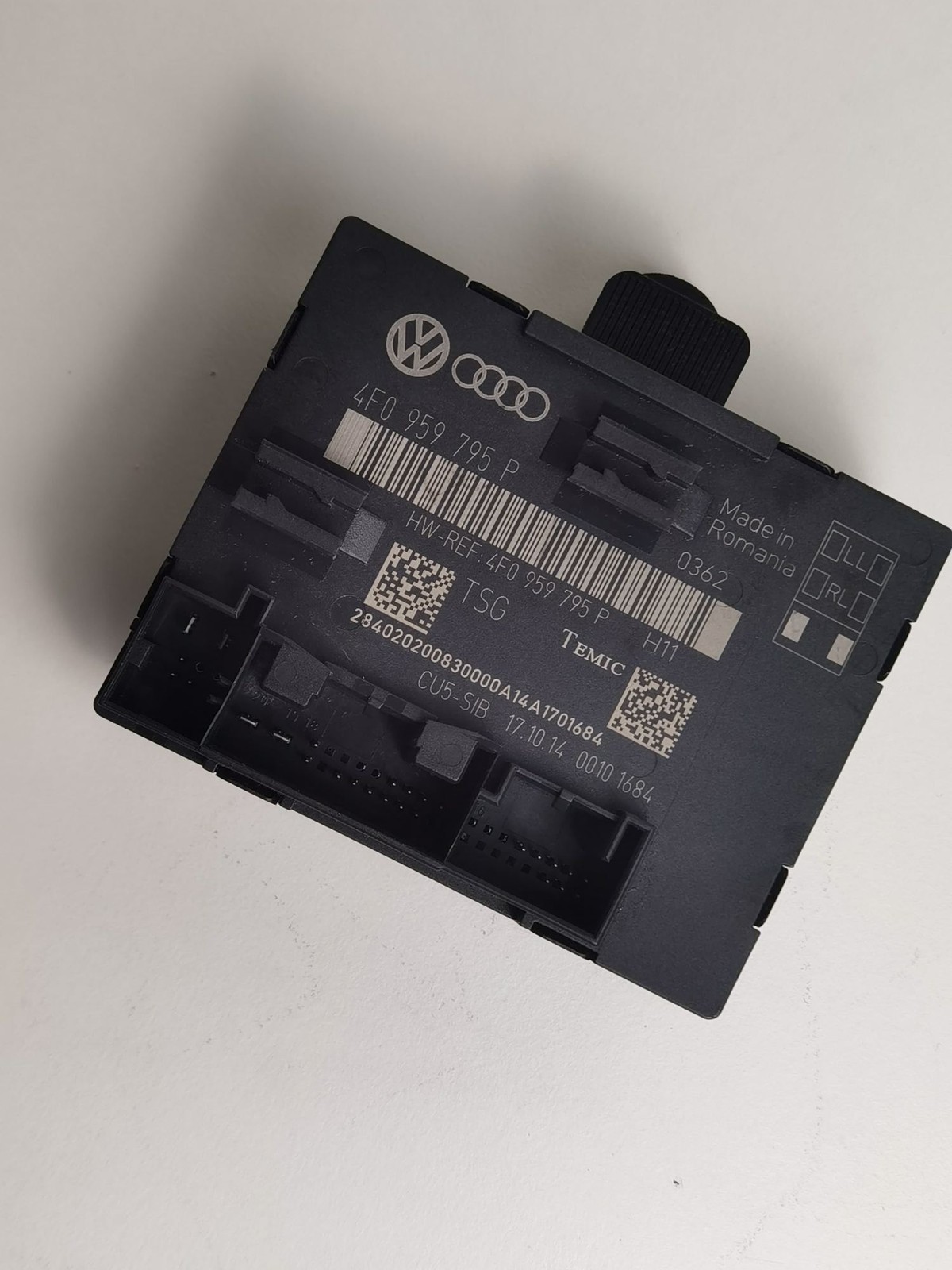 08-15 AUDI Q7 REAR RIGHT OR LEFT DOOR CONTROL MODULE 4F0959795P