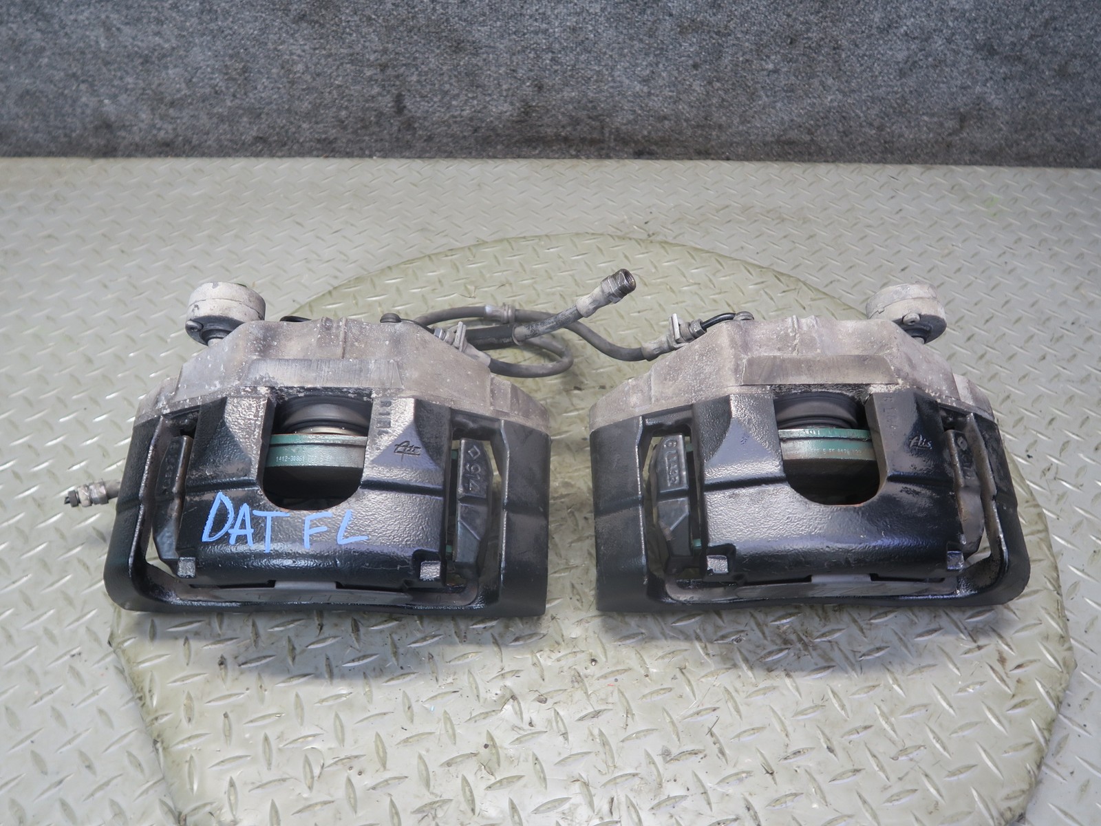 09-15 AUDI TT S 8J SET OF 2 FRONT LEFT & RIGHT BRAKE CALIPER 340mm 116K MILE OEM
