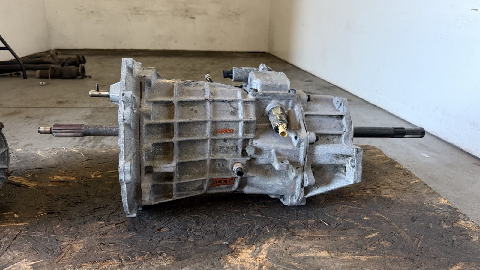 01-04 Corvette C5 Z06 T-56 6 Speed Manual Transmission OEM GM 12561852 13-86-025