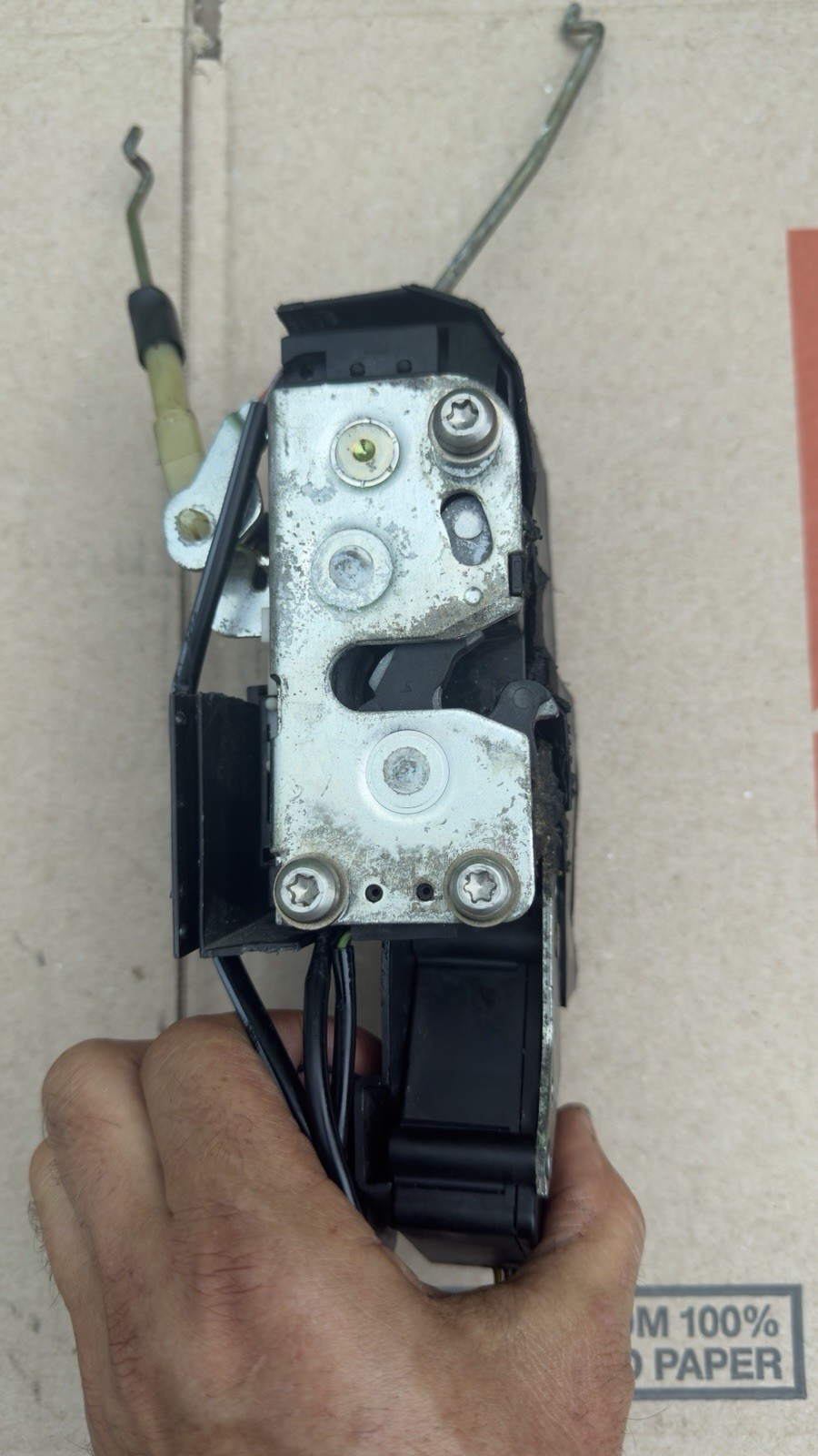 97-06 Jaguar XK8 -XKR Left Driver Side Door Lock Latch Actuator TESTED 97-06 Jaguar XK8 -XKR Left Driver Side Door Lock Latch Actuator TESTED