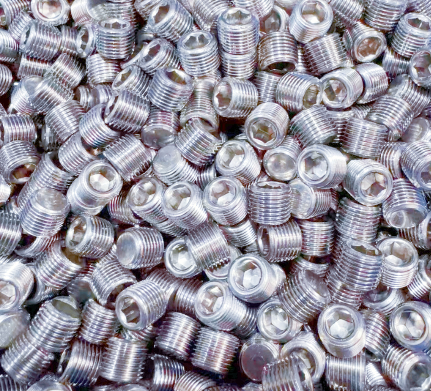 100X MALE THREAD PIPE PLUGS 1/8\