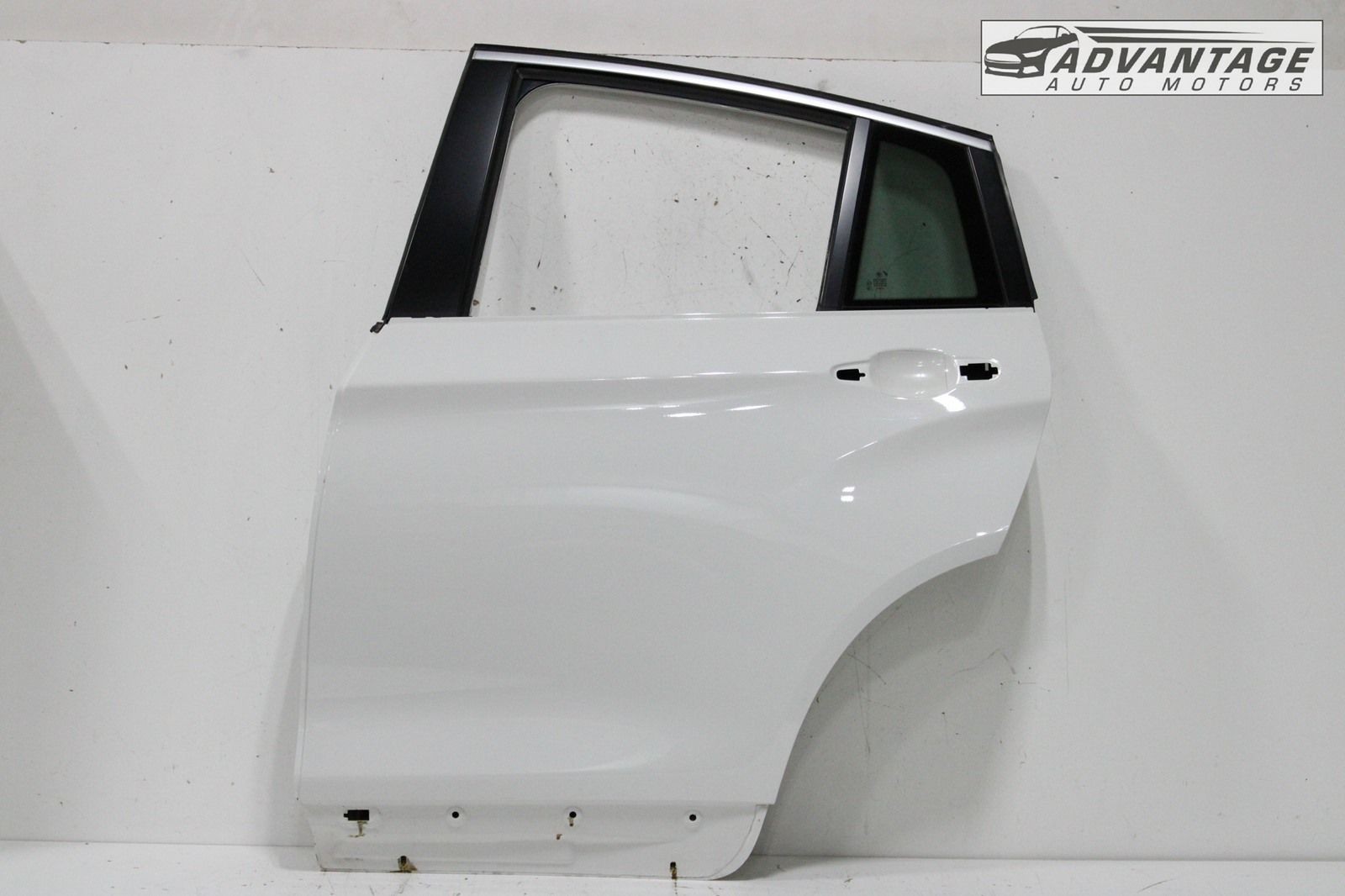 2015-2018 BMW X4 F26 REAR LEFT SIDE DOOR SHELL COVER PANEL ALPINE WHITE OEM