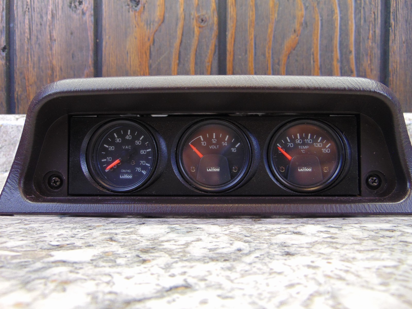 2002-2007 SUBARU IMPREZA WRX Lamco Center Dash Gauge POD w/ Volt Temp Vac 2002-2007 SUBARU IMPREZA WRX Lamco Center Dash Gauge POD w/ Volt Temp Vac