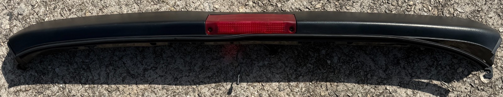 03-2020 Chevy Express GMC Savana Rear Upper Black Trim 3rd Brake Light 22825852
