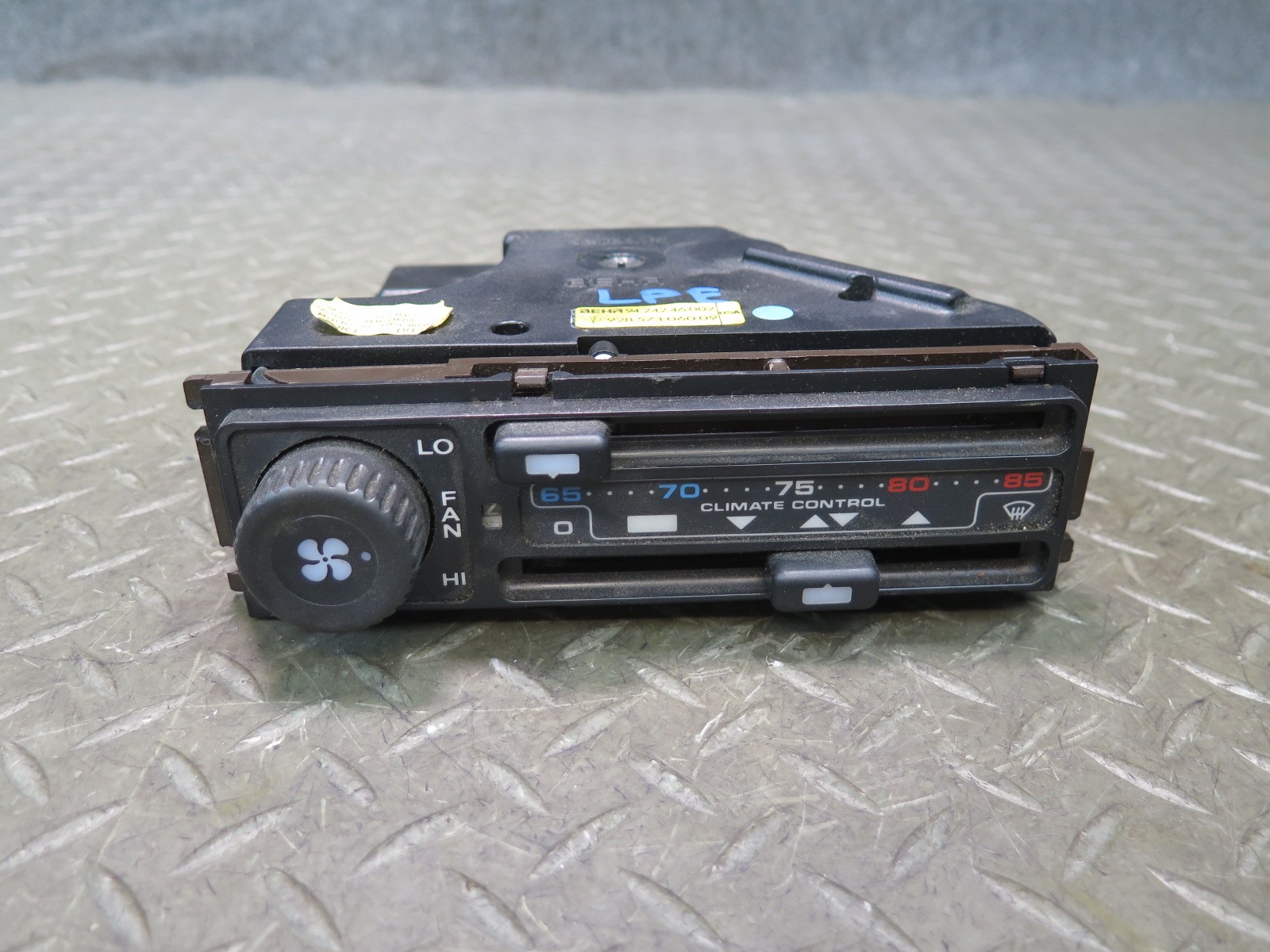 1984-1991 PORSCHE 928 S A/C HEATER HVAC CLIMATE CONTROL SWITCH PANEL