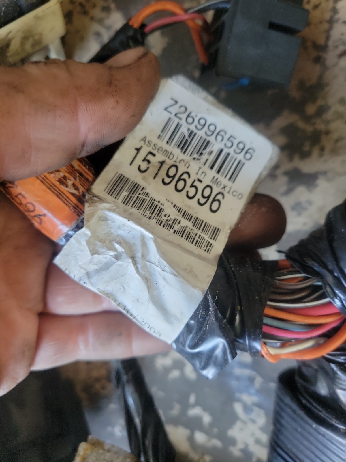 2001-2006 Chevrolet GMC dash wiring harness PN-15196596 2001-2006 Chevrolet GMC dash wiring harness PN-15196596