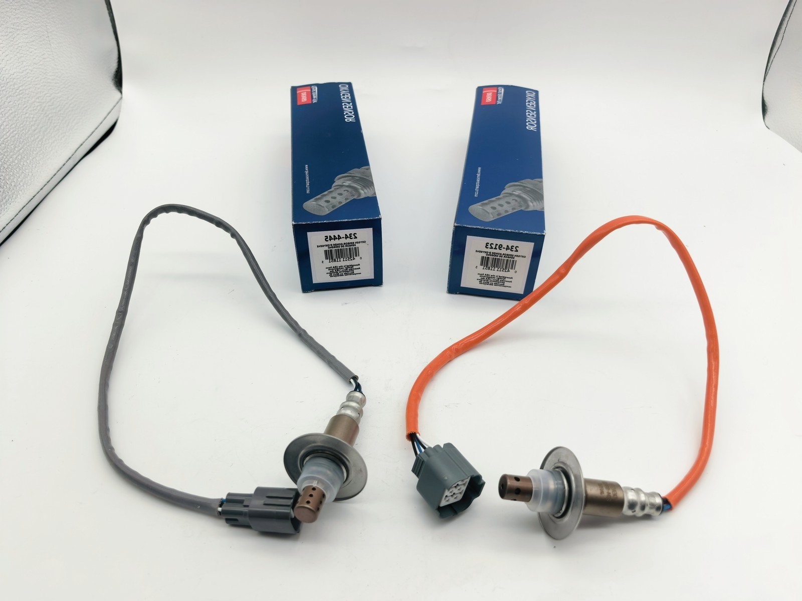2x Denso O2 Oxygen Sensor Up Downstream 234-9123 234-4445 For Subaru 2006-2011