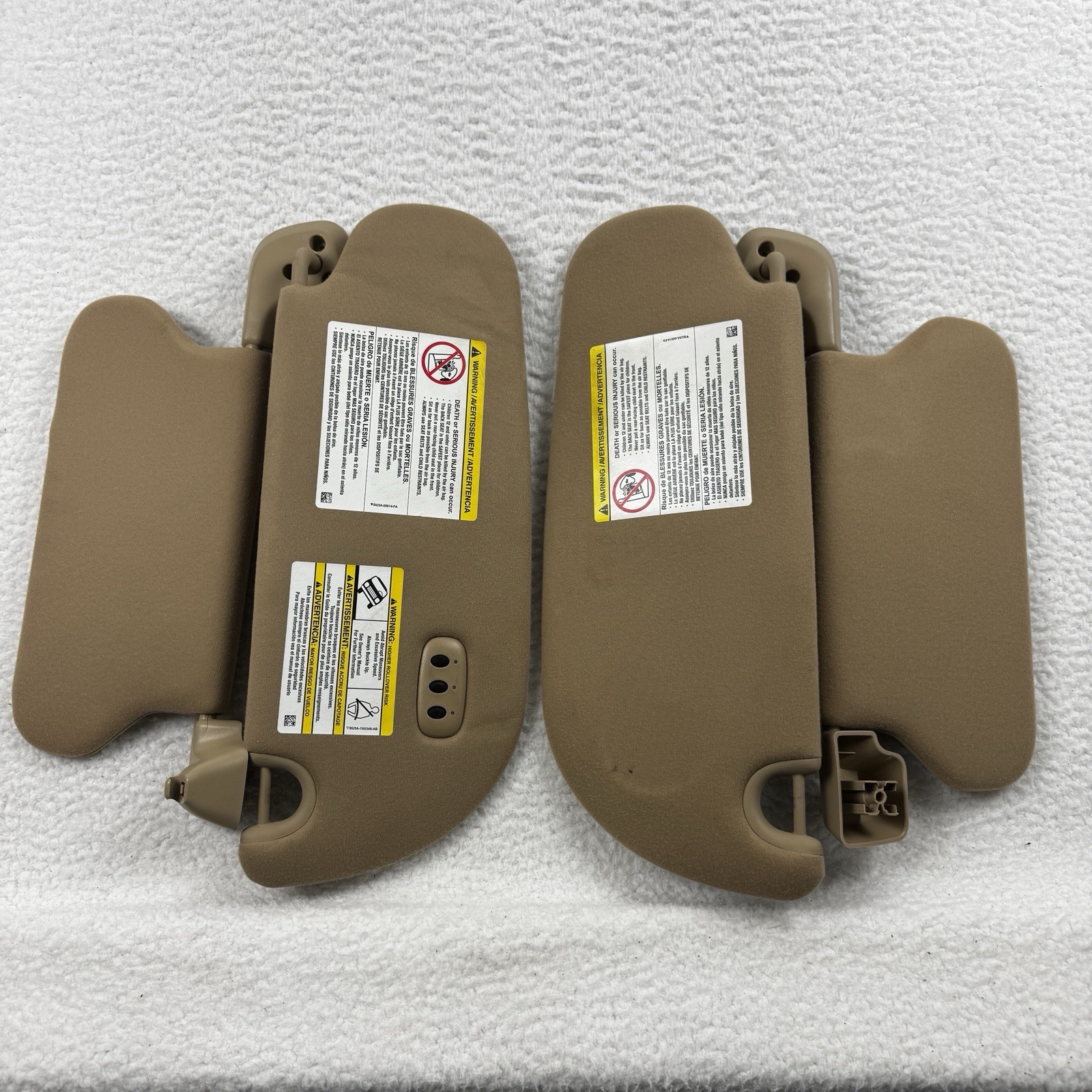 2007-2014 Ford Expedition Navigator Sun Visor Set Driver Passenger Tan OEM READ 2007-2014 Ford Expedition Navigator Sun Visor Set Driver Passenger Tan OEM READ