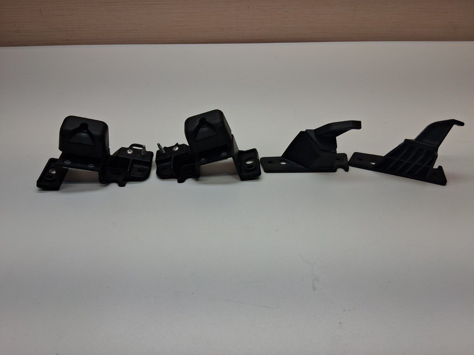 2014-19 Chevrolet Corvette C7 Rear Trunk Roof Storage Tray Hook Clips LH RH OEM
