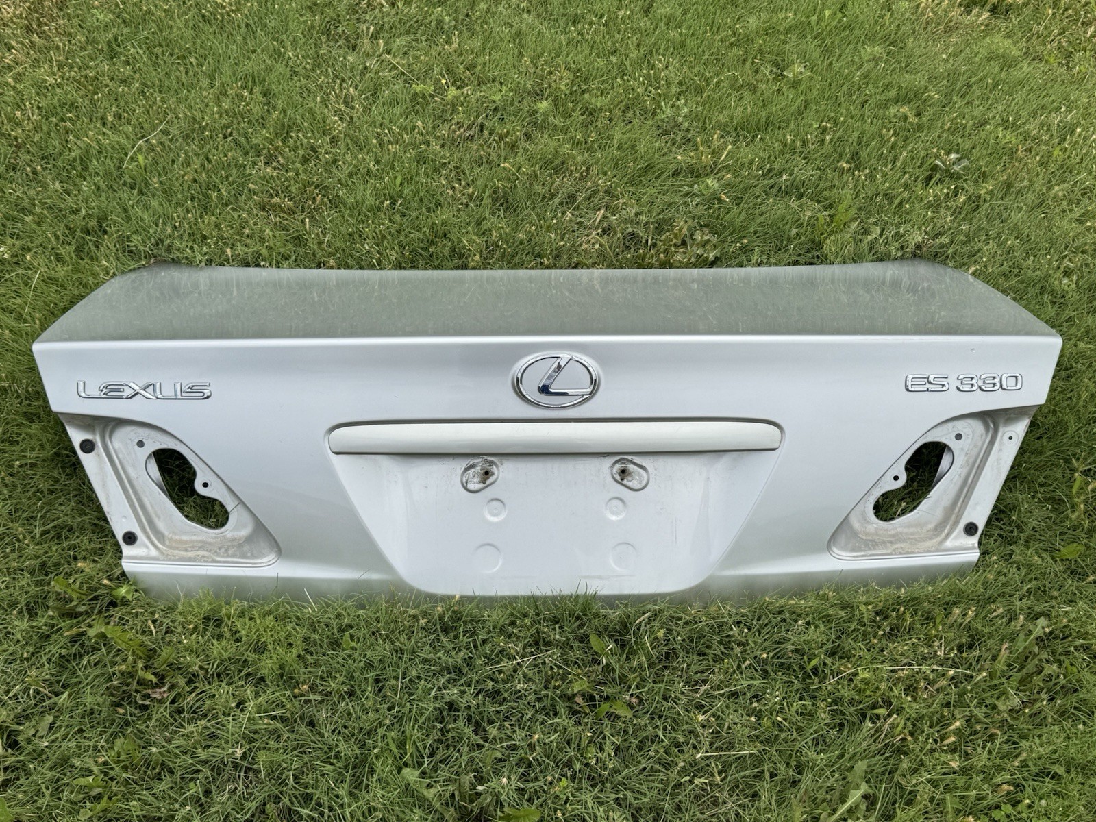 2002-2006 LEXUS ES300 ES330 TRUNK LID/TAIL GATE/LIFTGATE/HATCH OEM 2002-2006 LEXUS ES300 ES330 TRUNK LID/TAIL GATE/LIFTGATE/HATCH OEM