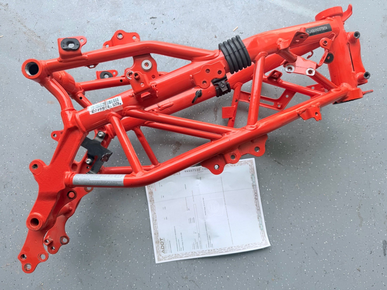 2023 KTM RC 390 RC390 Main Body Frame Chassis SALVAGE EZ REG