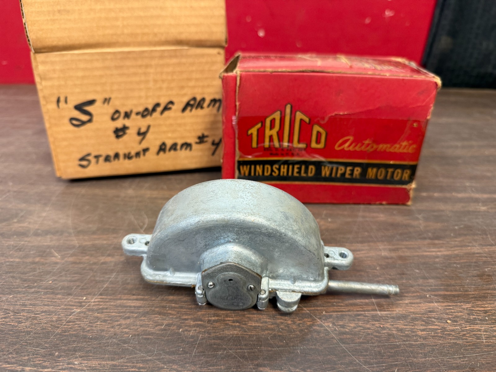 1937 PONTIAC CADILLAC LASALLE 50 WINDSHIELD WIPER MOTOR PUMP NOS TRICO 926