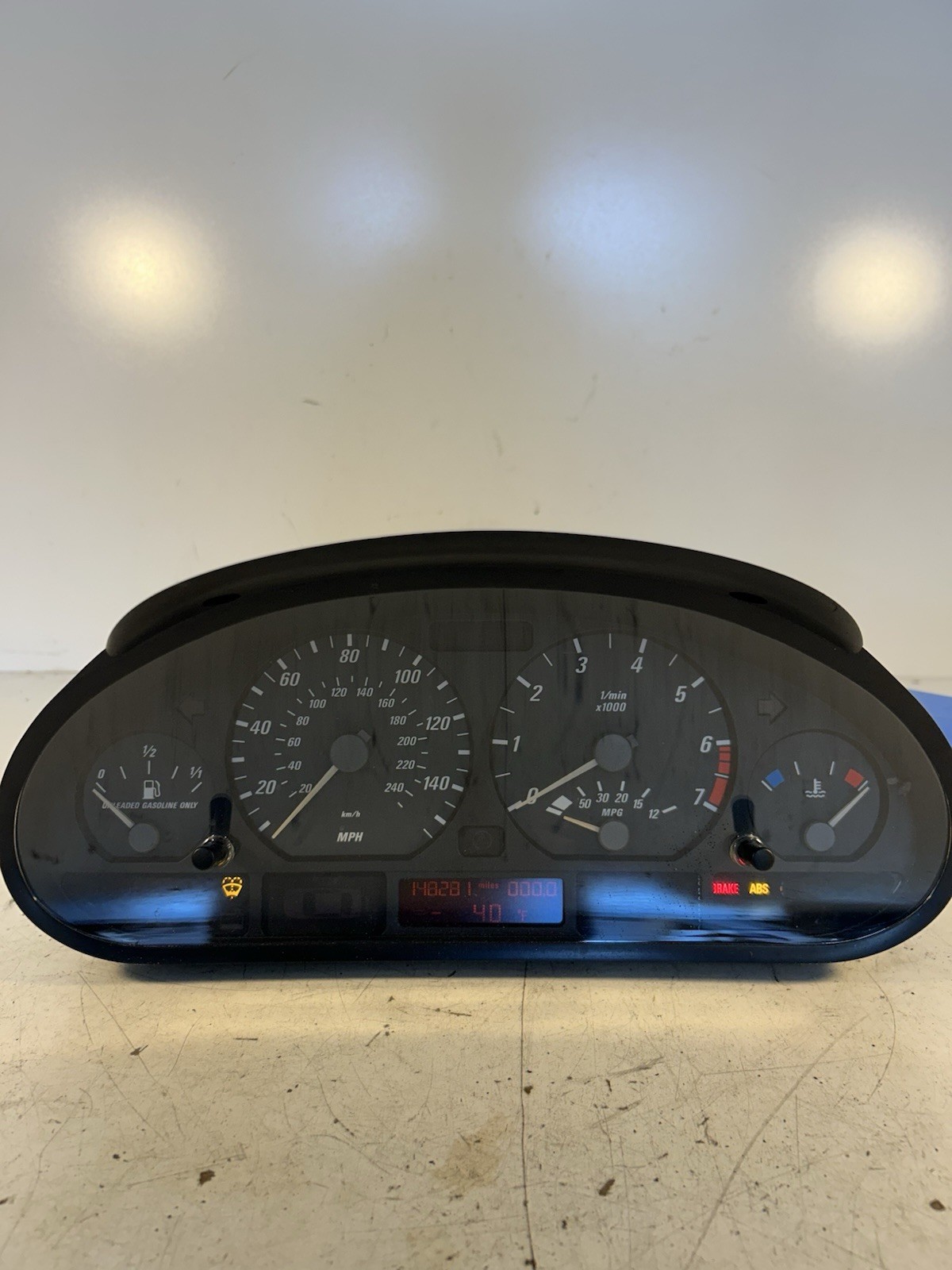 OEM 1999-2006 BMW E46 325Ci 330Ci instrument Gauge Cluster 148K 6902378 OEM 1999-2006 BMW E46 325Ci 330Ci instrument Gauge Cluster 148K 6902378