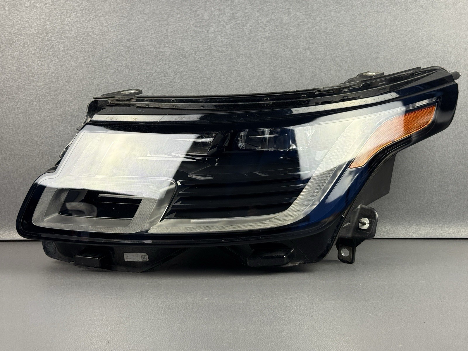 MINT 2018-2022 LAND ROVER RANGE ROVER HSE LEFT DRIVER LED HEADLIGHT OEM
