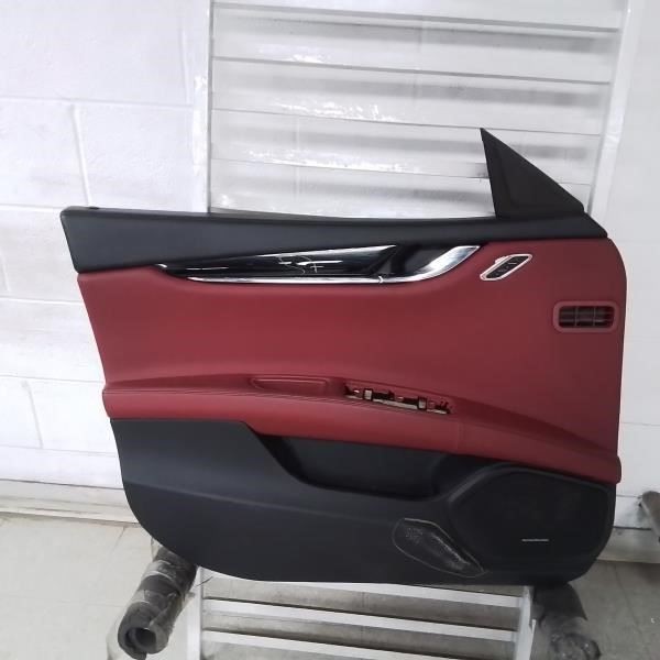 2017 MASERATI QUATTROPO Driver Side Front Trim Panel Black/Red TRIM UDSH OEM
