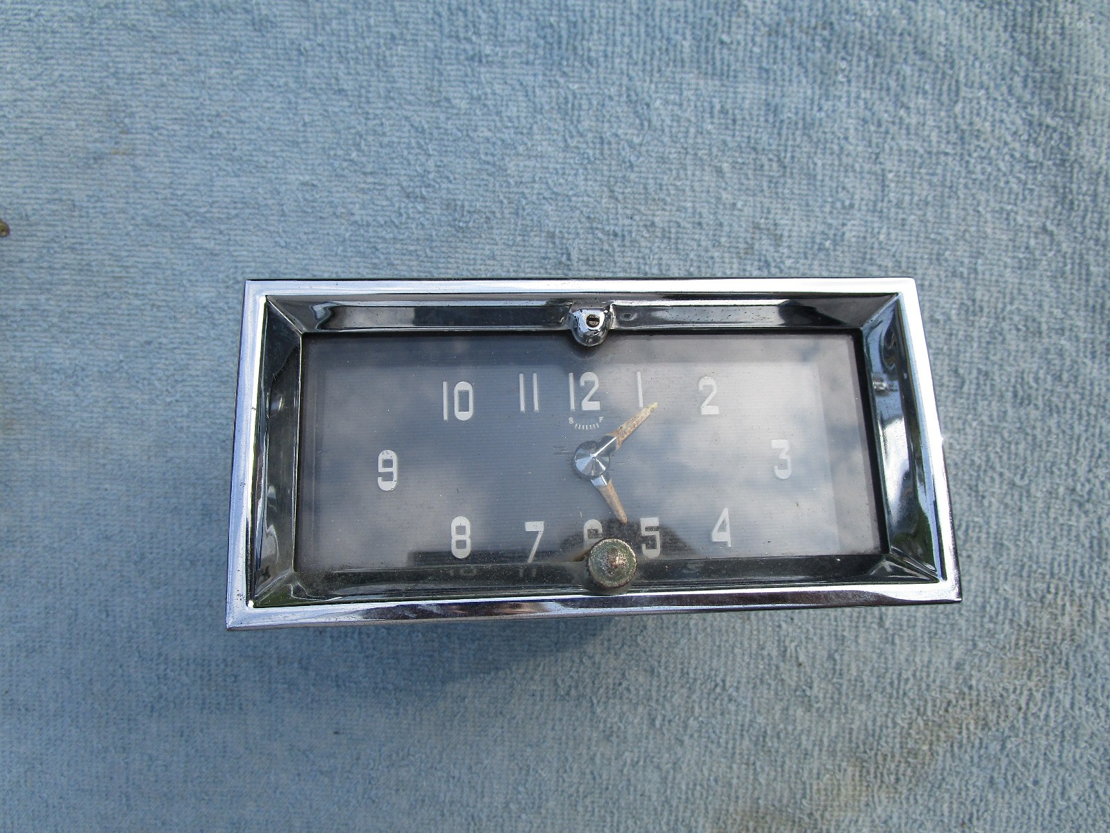 1949 50 51 52 53 Cadillac Coupe Devile Dash Clock