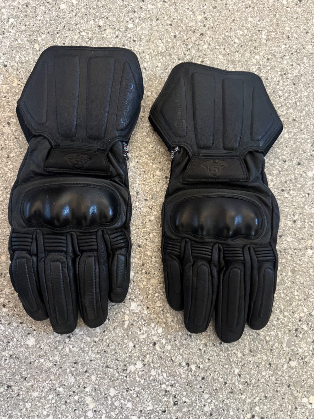 Highway 21 Insulated Protecive Motorcycle Gloves - 2XL fits like XL Highway 21 Insulated Protecive Motorcycle Gloves - 2XL fits like XL
