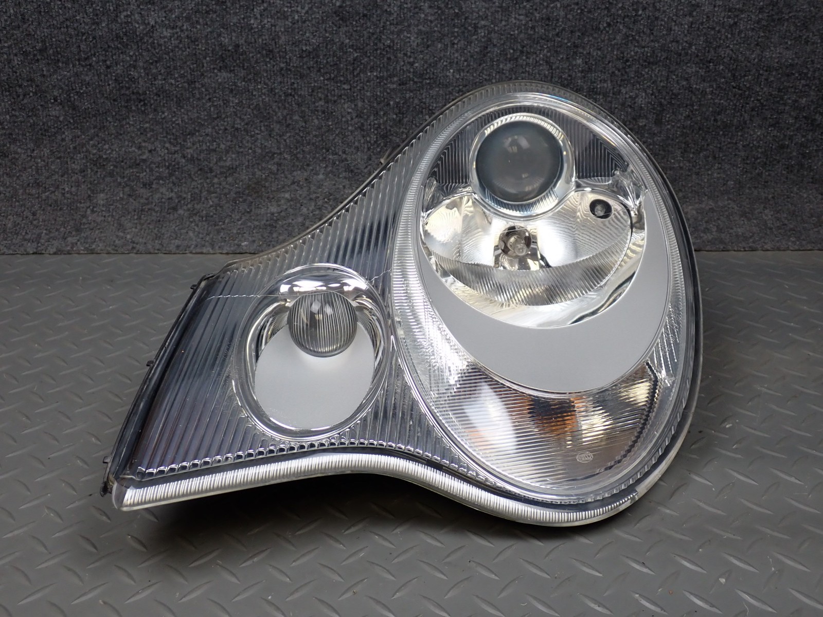 2002-2005 PORSCHE 911 CARRERA 996 FRONT LEFT DRIVER SIDE HALOGEN HEADLIGHT LAMP