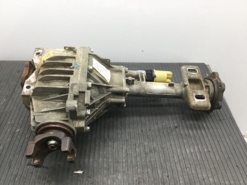 2008-2013 Chevy Tahoe AT Front Differential Carrier 3.08 Ratio Opt GU4 4WD OEM